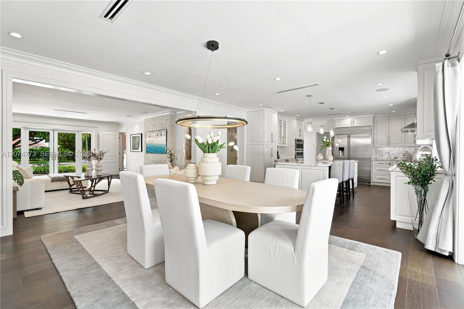 3267 Riviera Dr — Photo 4
