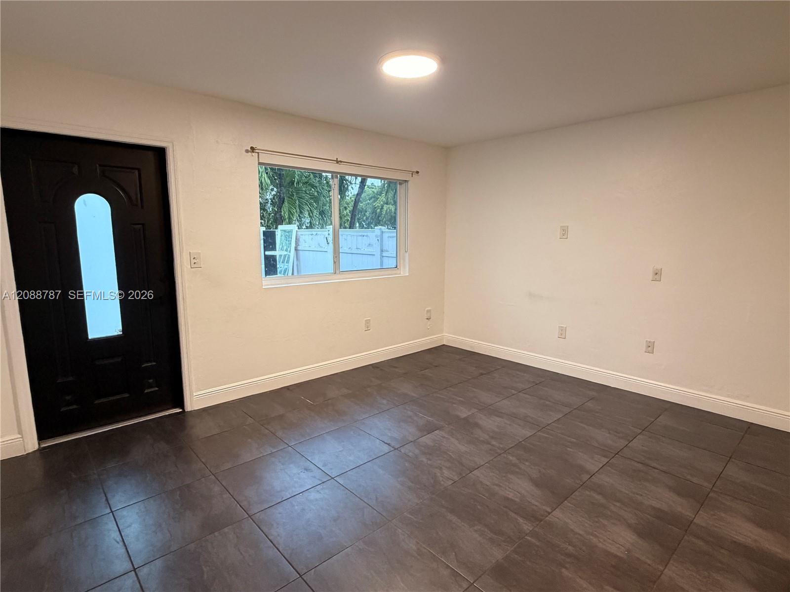 3040 NW 27th St # 3042 — Photo 5