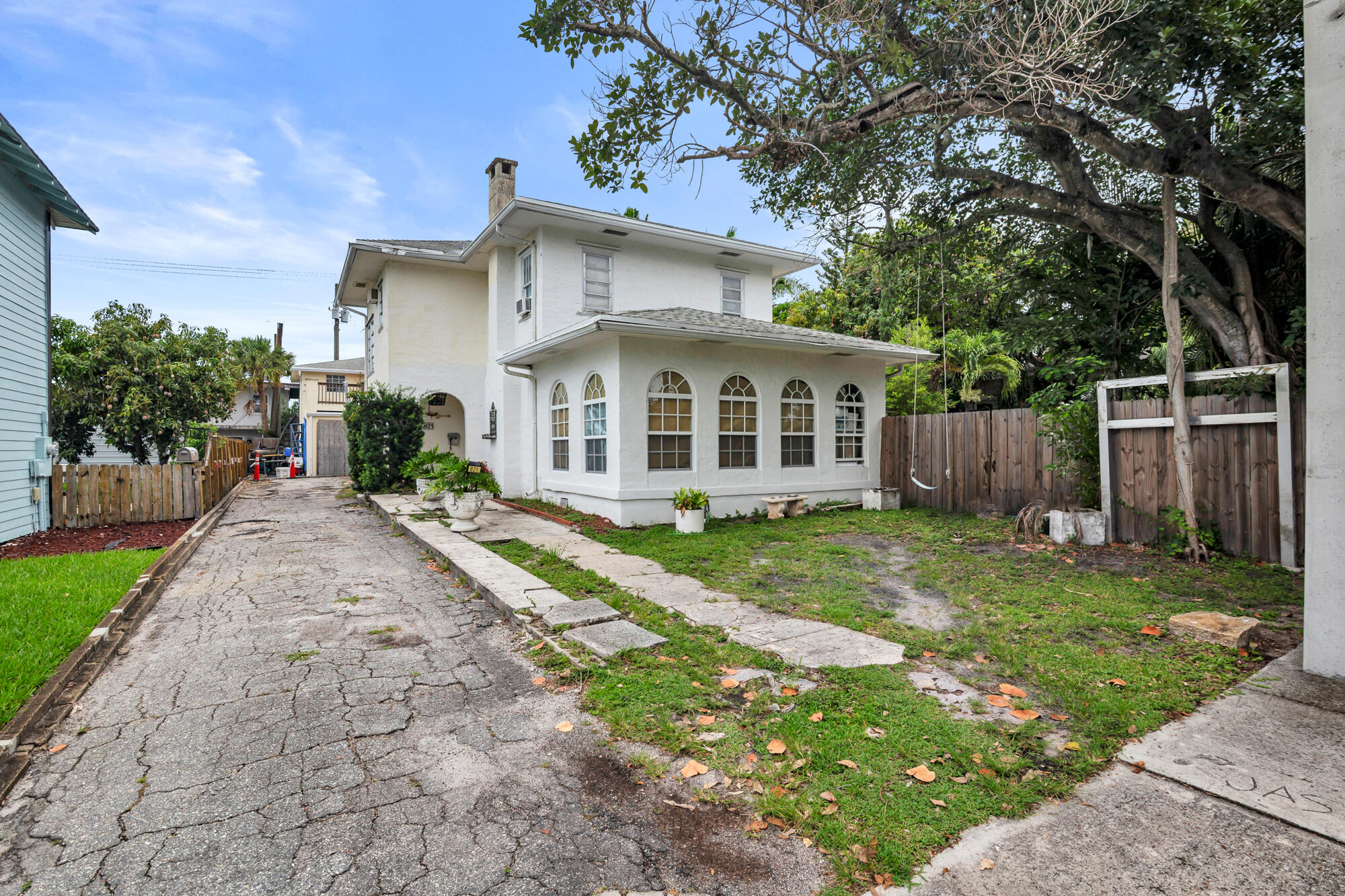 821 Omar Road, West Palm Beach FL 33405