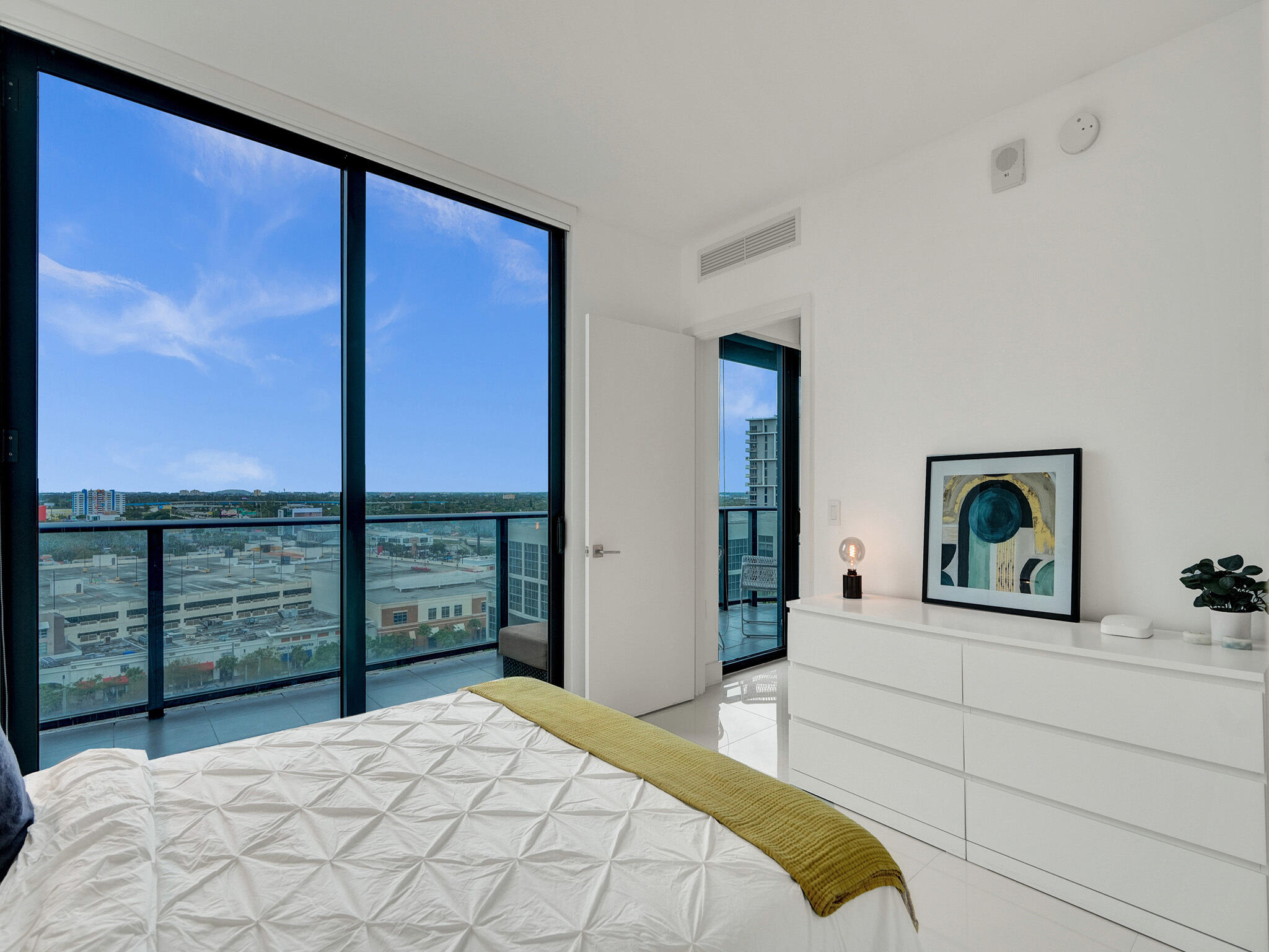 121 NE 34TH Street # 1210 — Photo 3