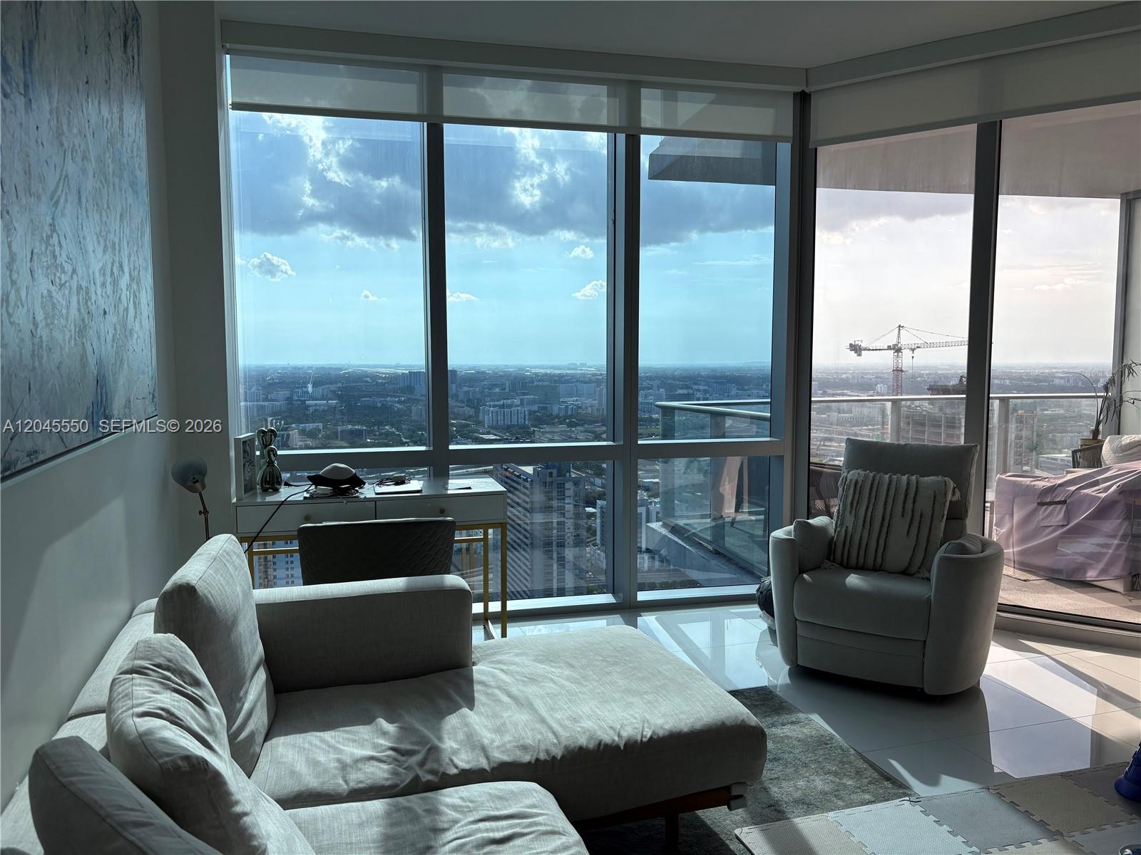 851 NE 1st Ave # 3706, Miami FL 33132