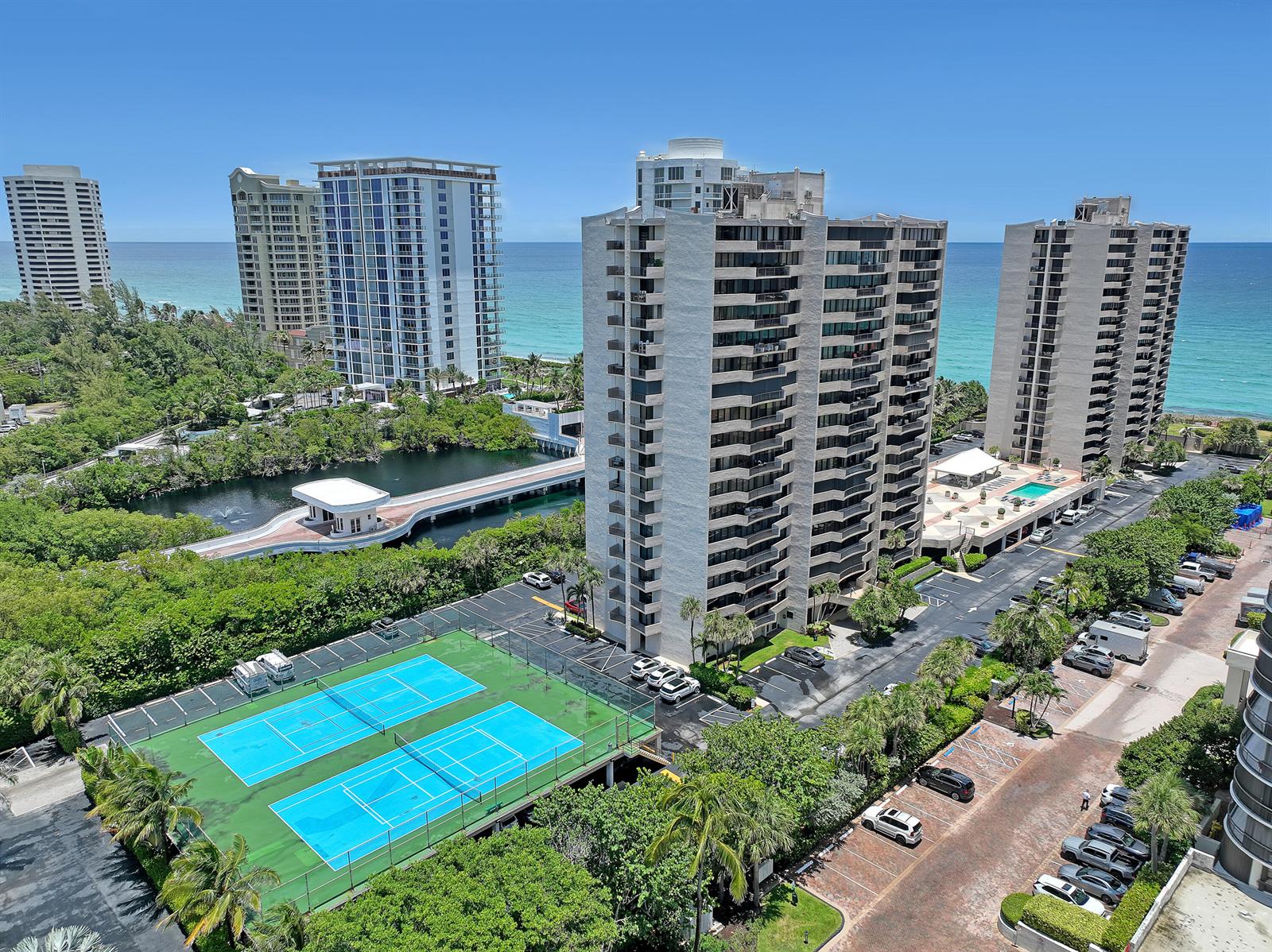 4200 N OCEAN Drive # 403, Riviera Beach FL 33404