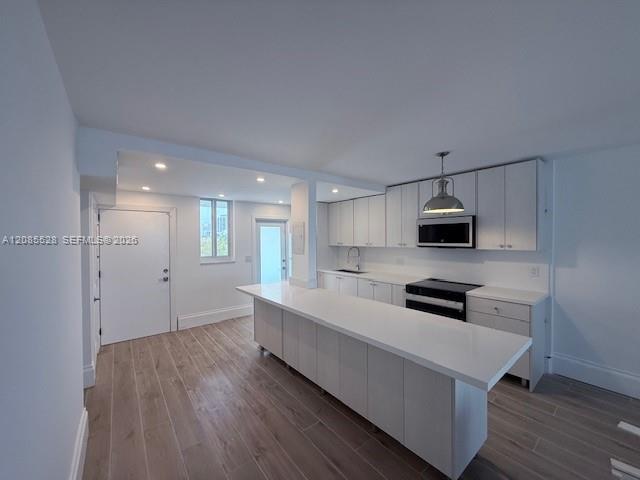 3000 Marcos Dr # P305 — Photo 3