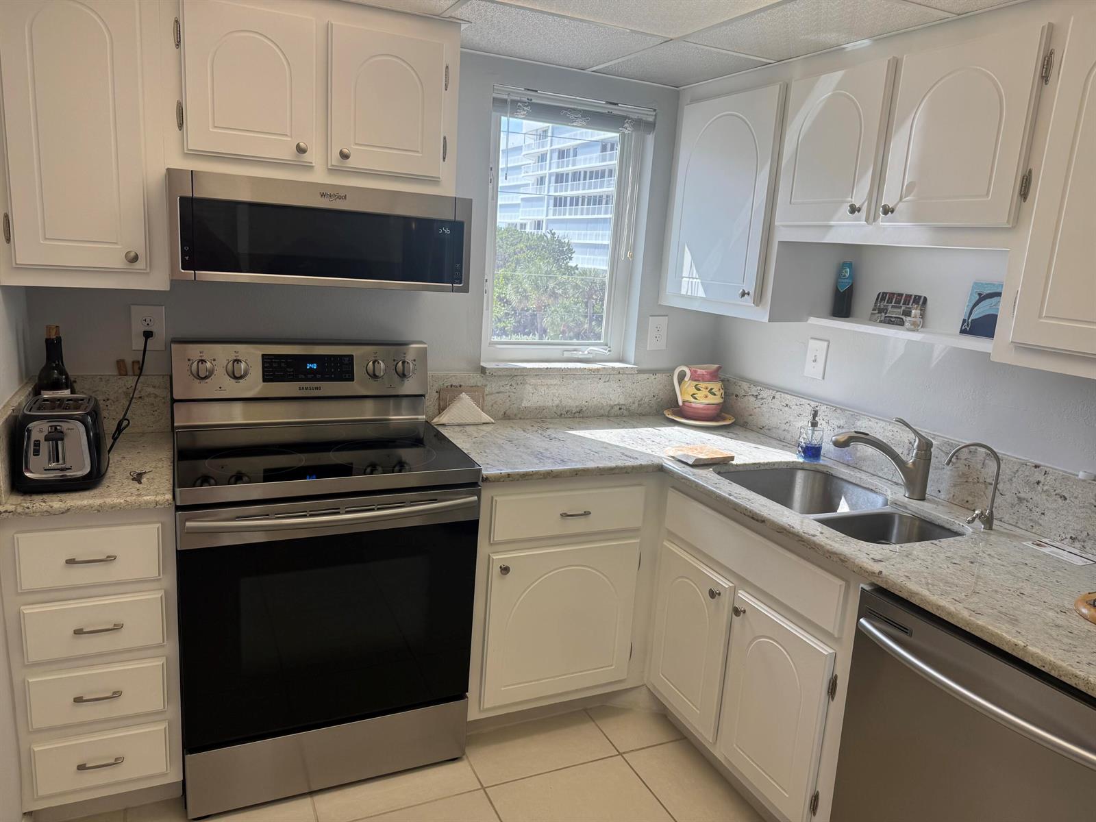 Kitchen 2
