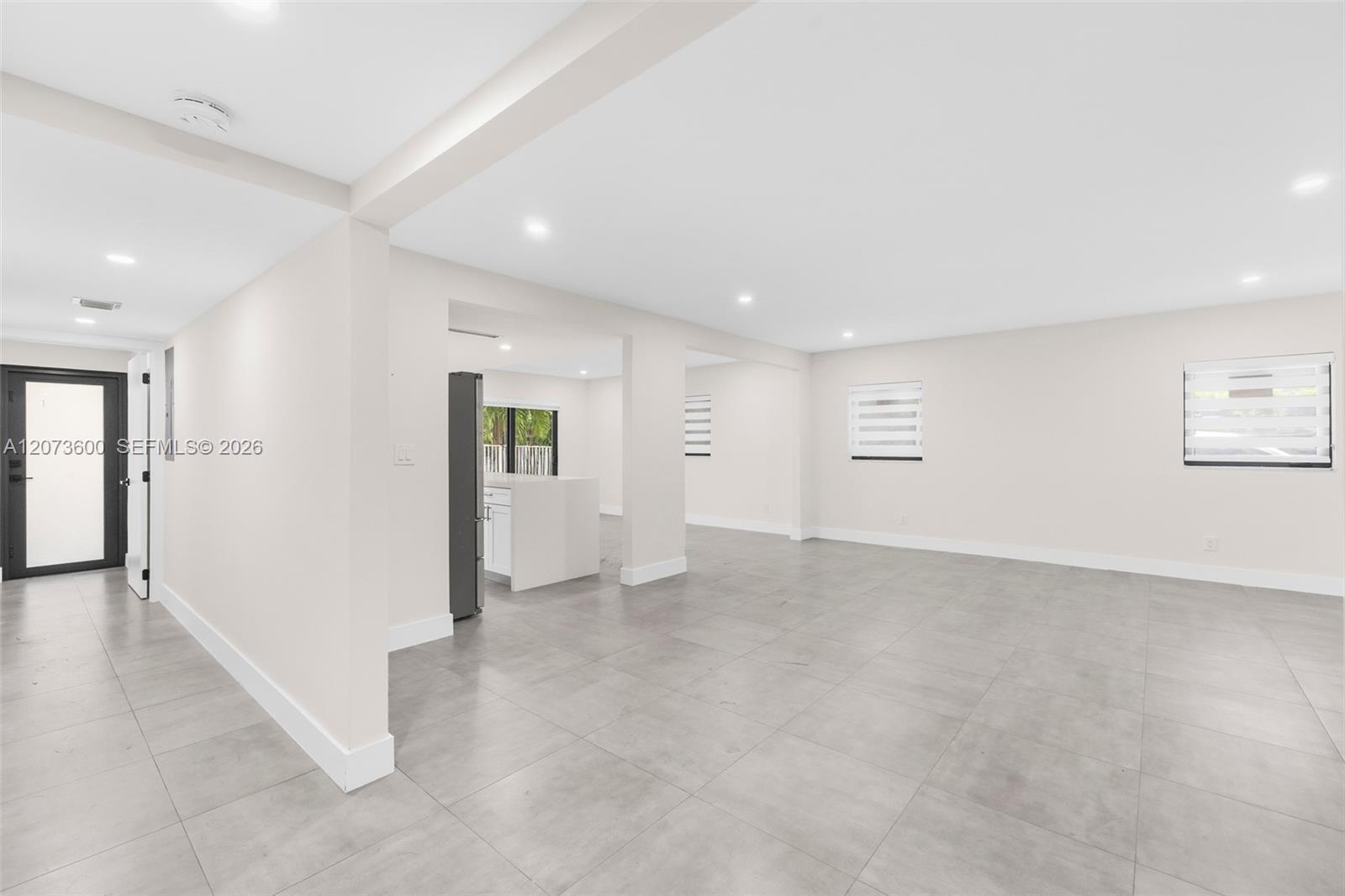 345 Sarto Ave # 1 — Photo 3