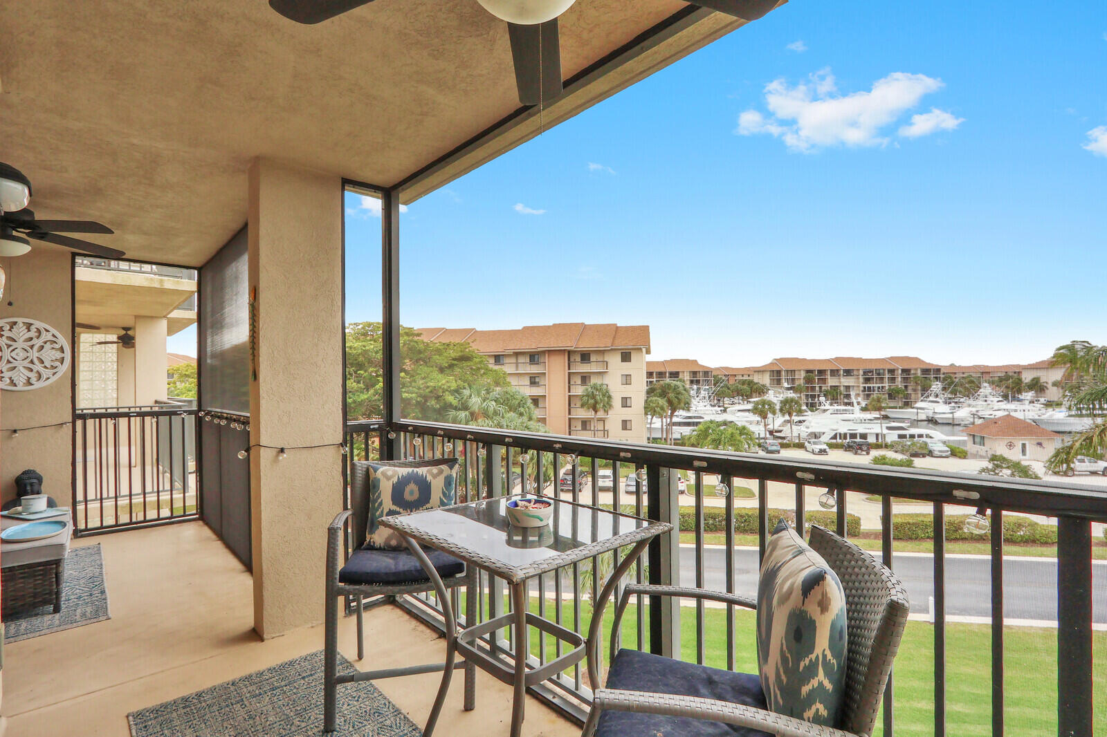 901 Seafarer Circle # 403 — Photo 4