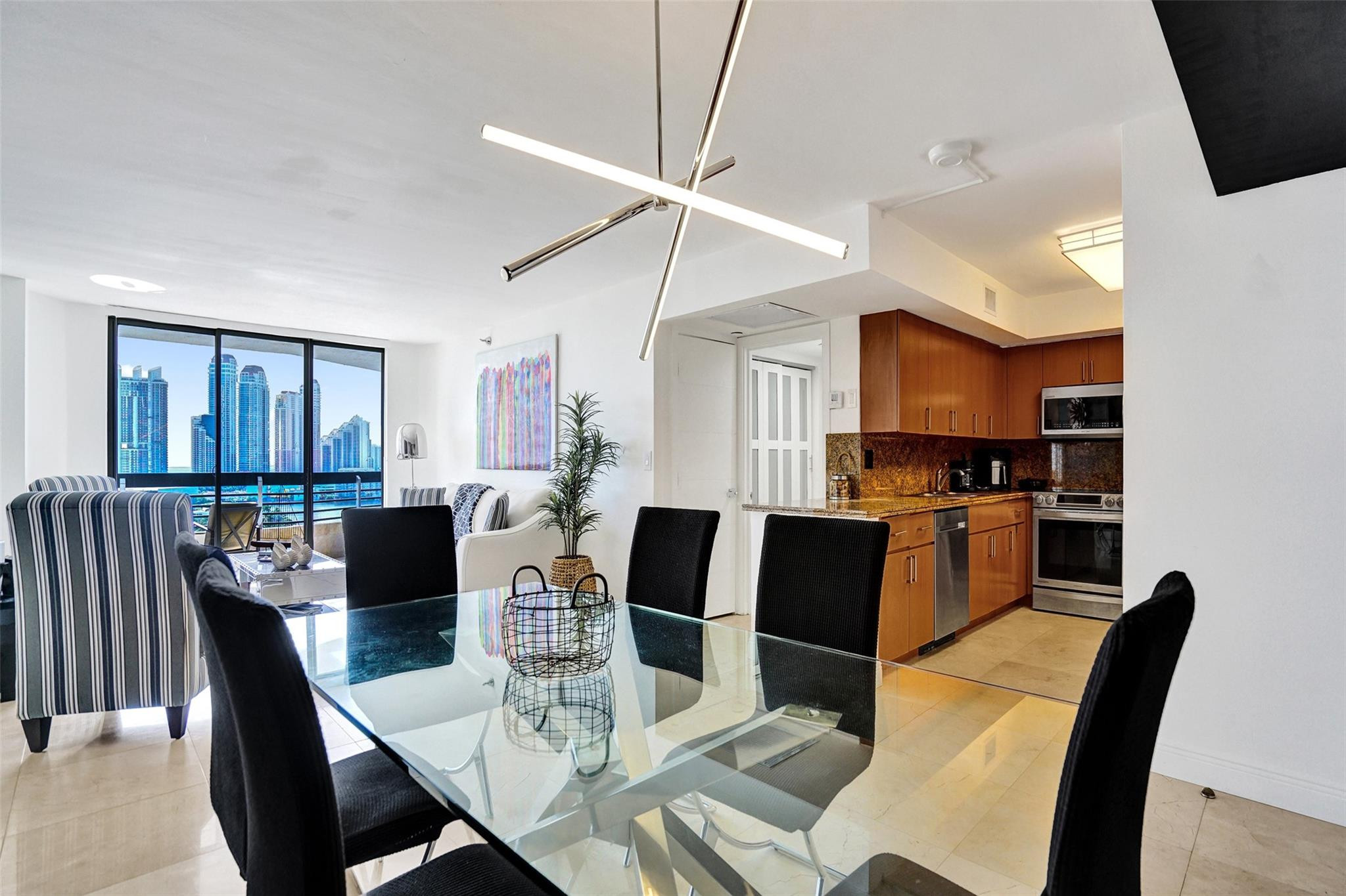 19101 NE 36th Court # 1709 View 5