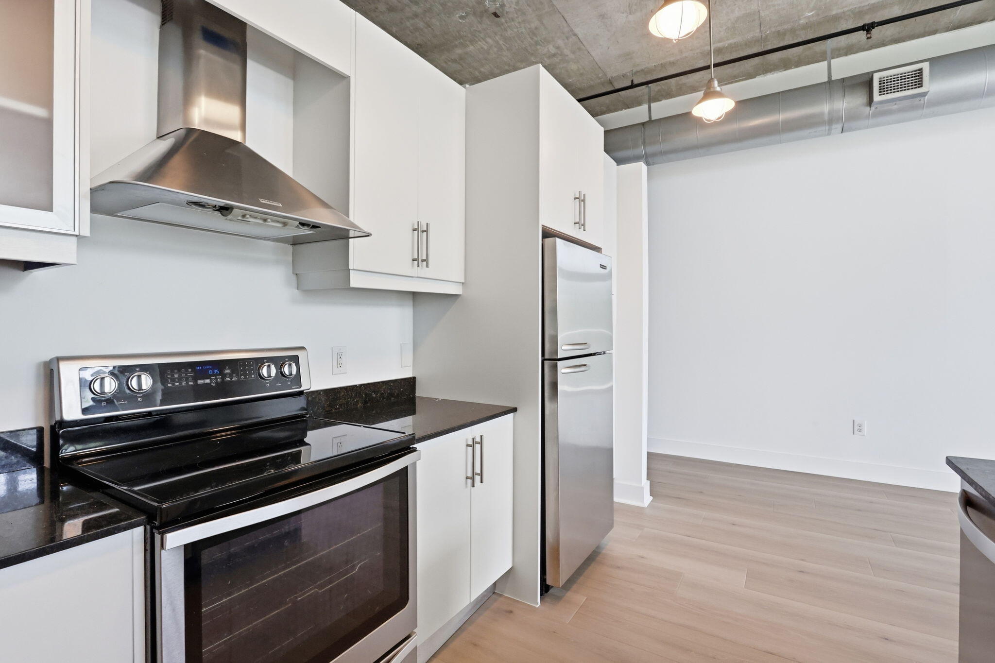 180 NE 4th Avenue # 307 — Photo 5