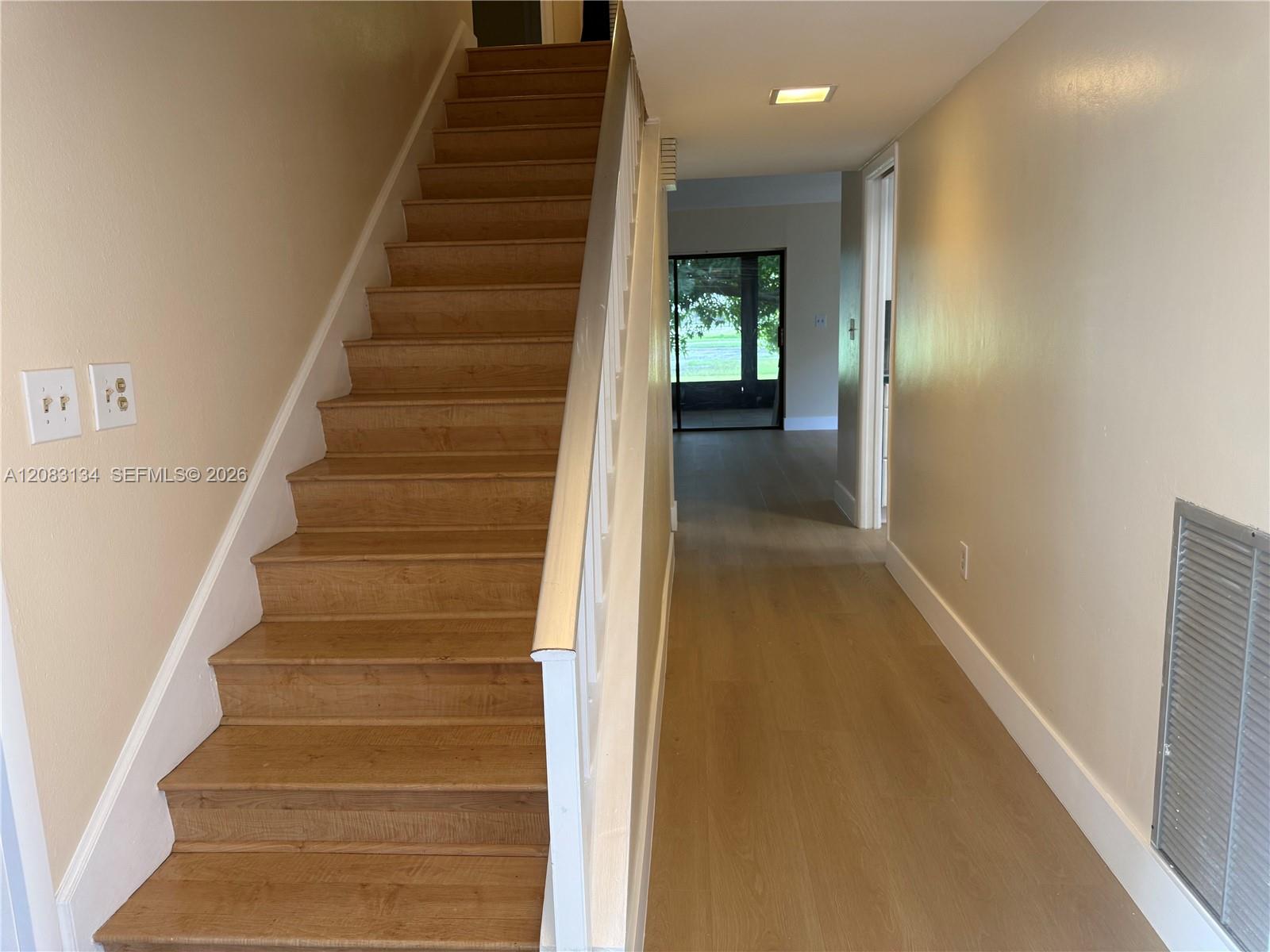 19233 E Lake Dr # 19233 — Photo 3