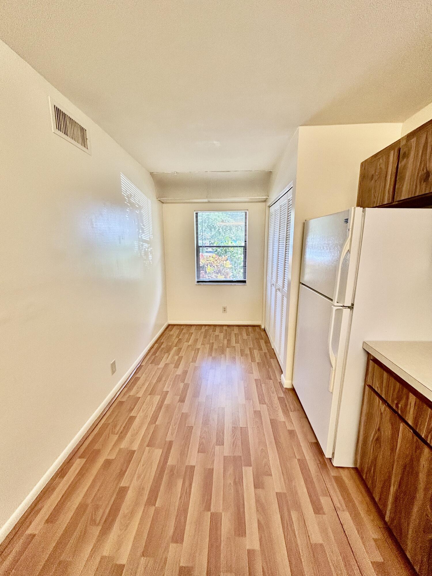 2900 SW 22nd Circle # 221d, Delray Beach FL 33445