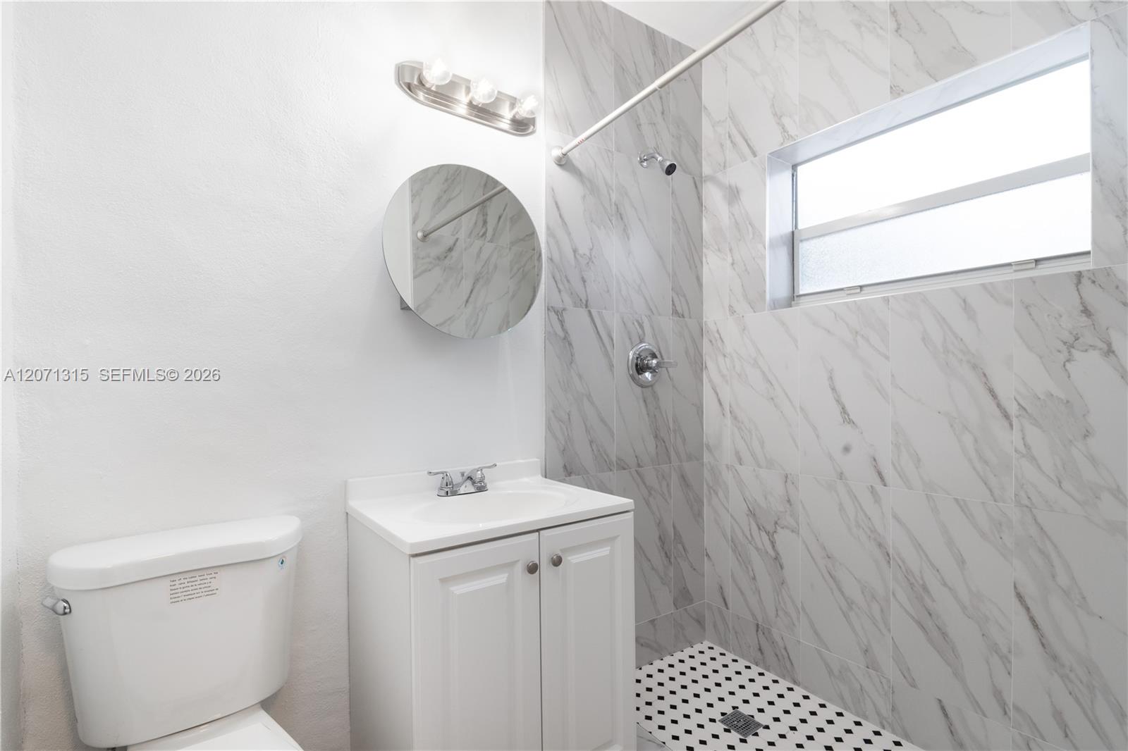1450 SW 6th St # 1 View 4