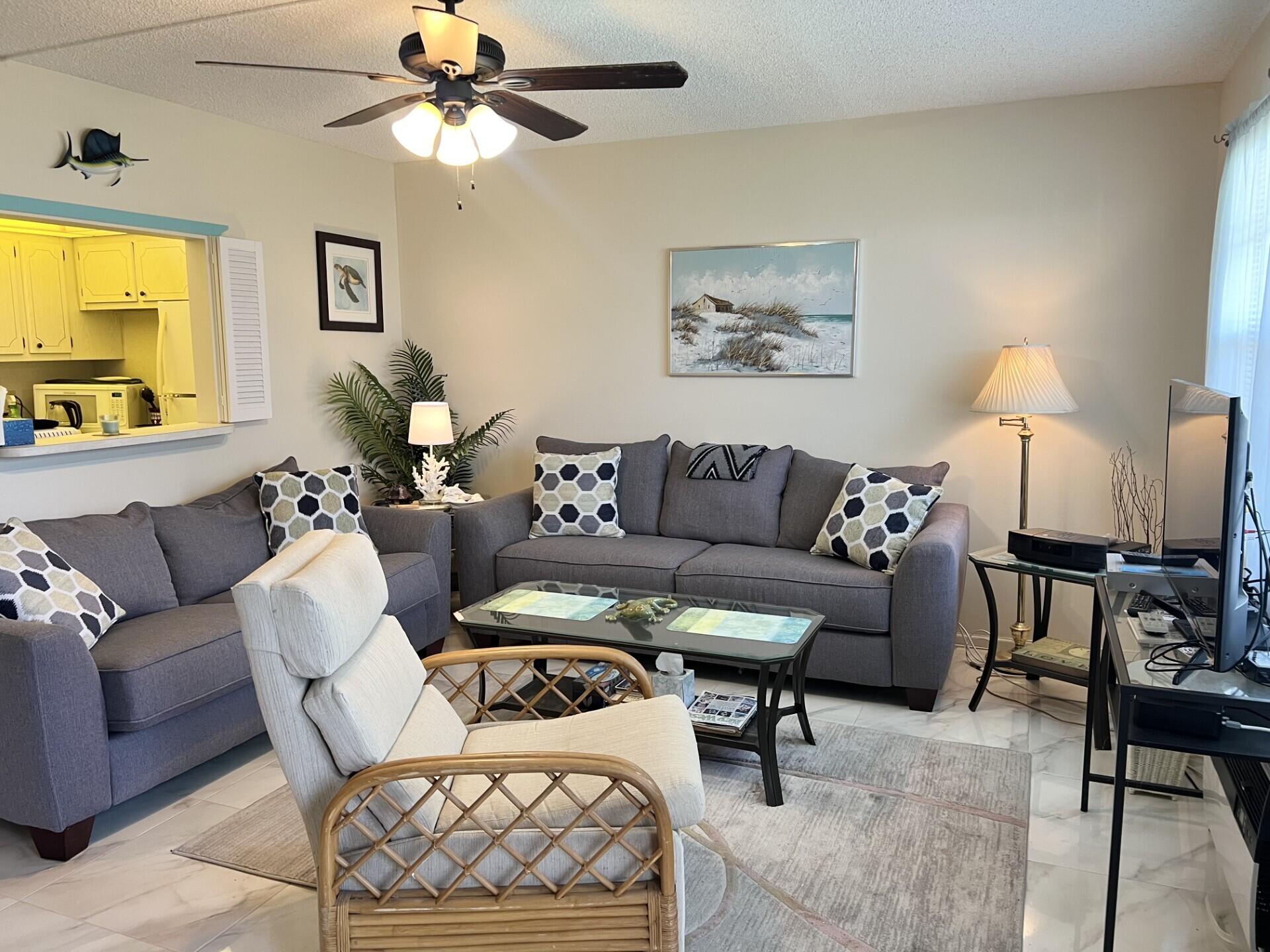 3 Islewood A # 3, Deerfield Beach FL 33442