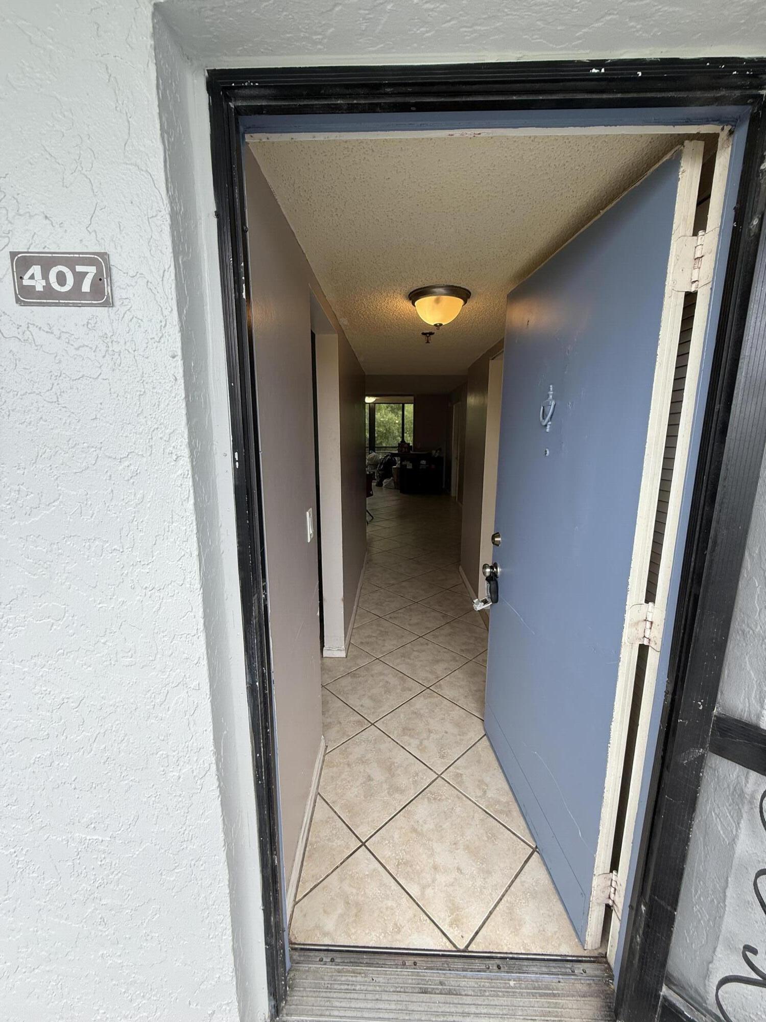 4760 W Lucerne Lakes Blvd W # 407, Lake Worth FL 33467