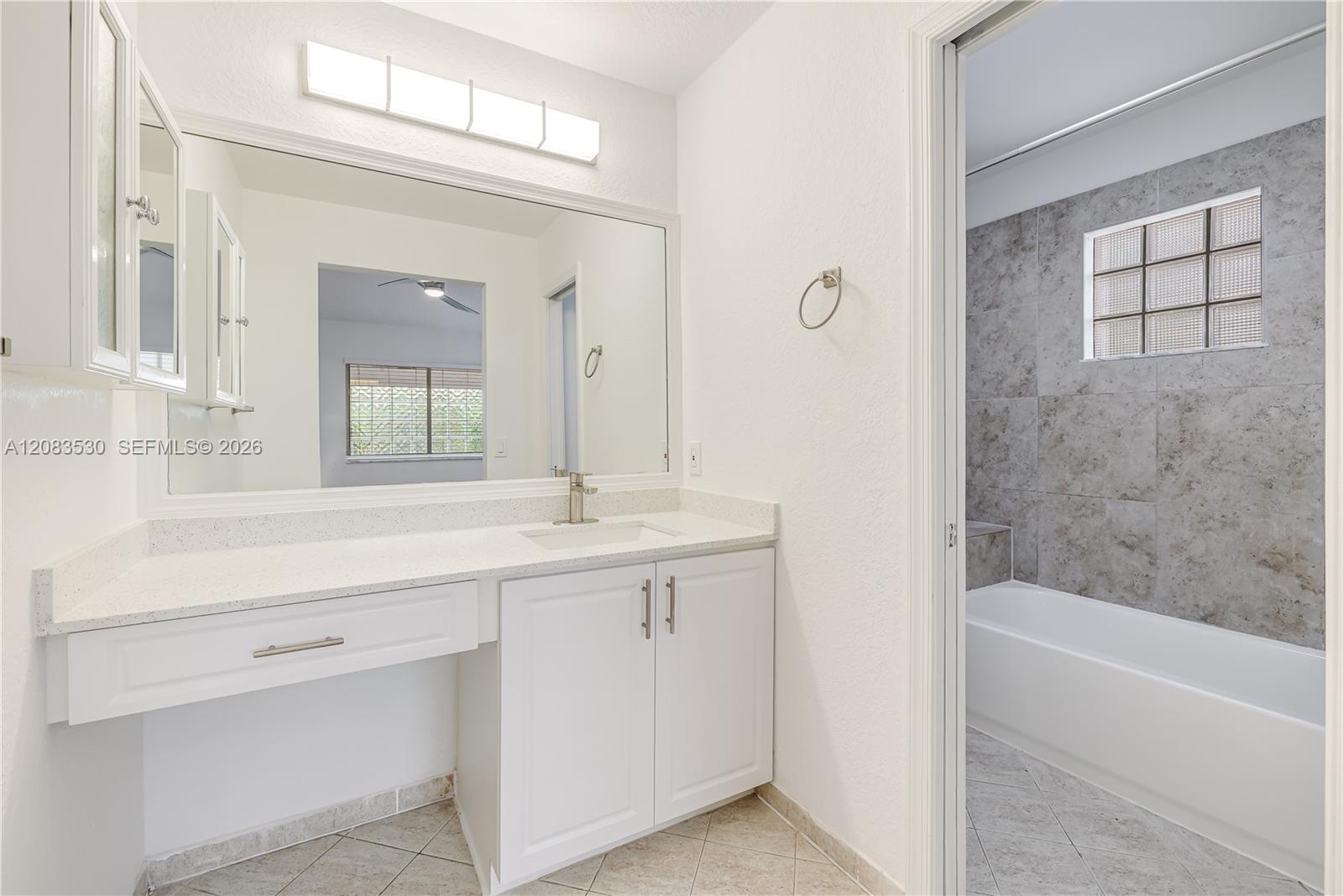 1509 Canary Island Dr — Photo 5