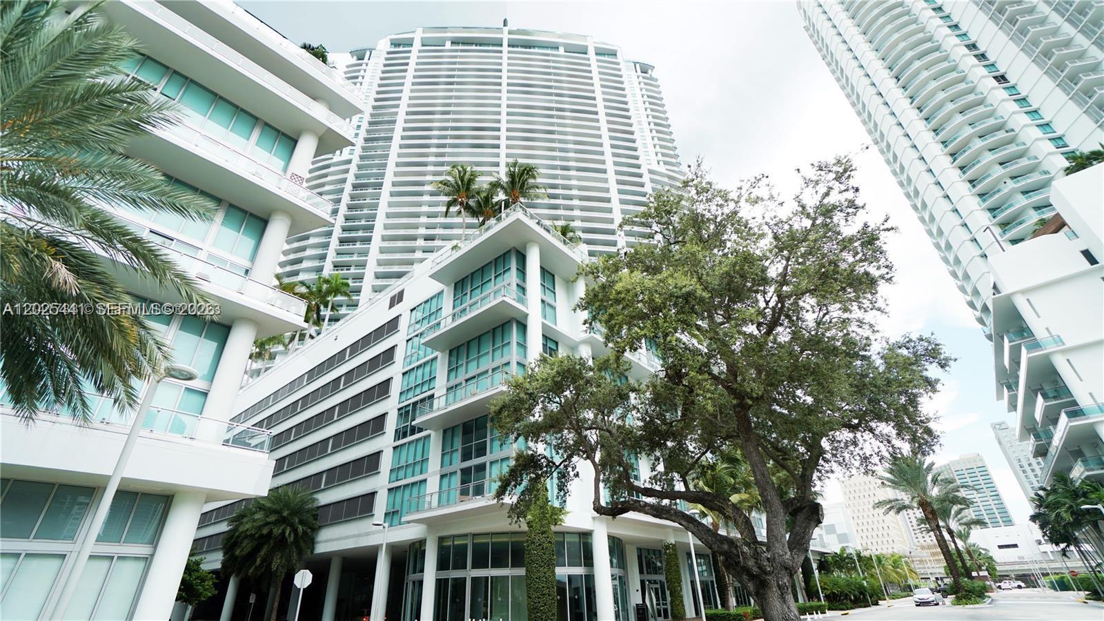 90 SW 3rd St # 3708, Miami FL 33130