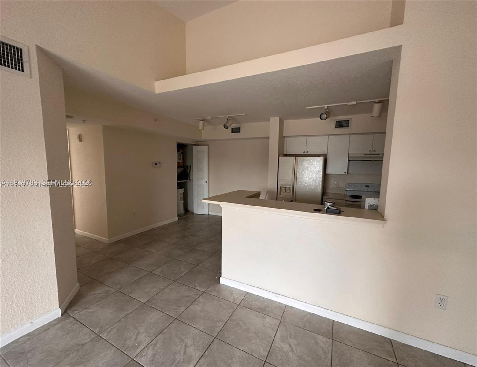 15480 SW 284th St # 2304 — Photo 3