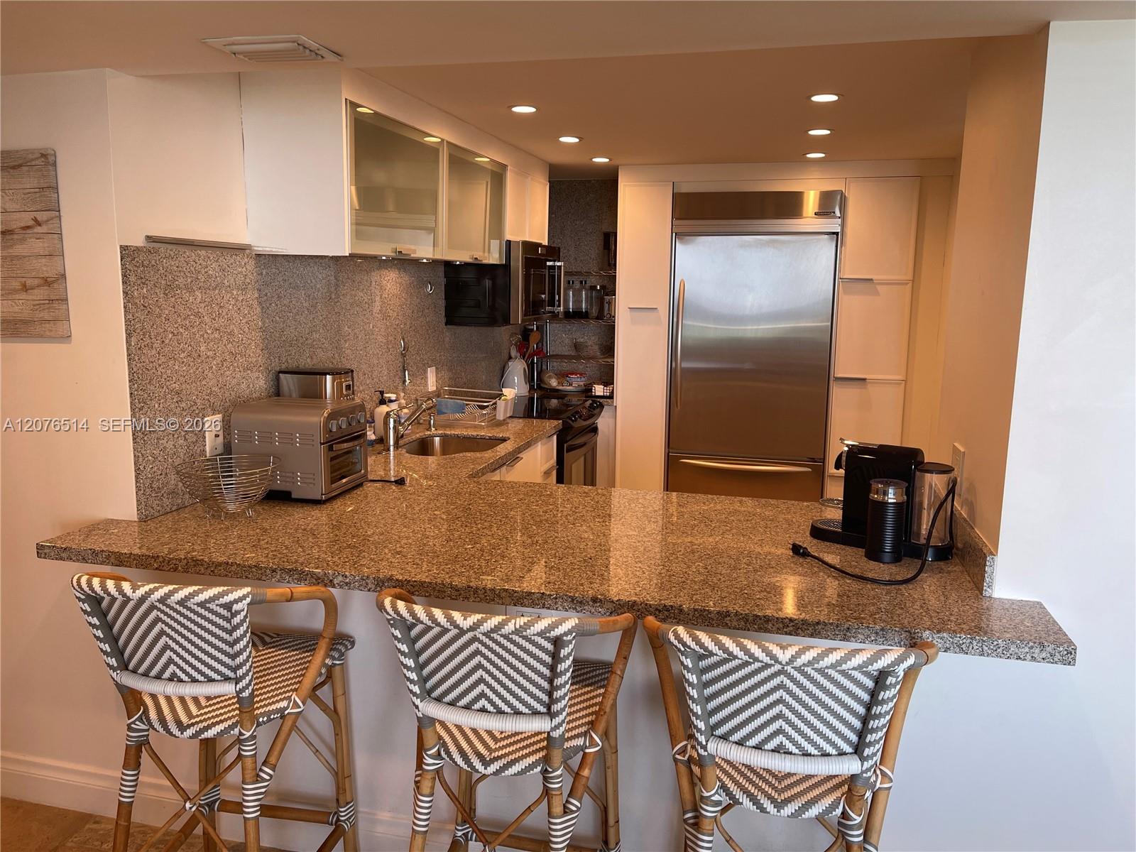 100 Bayview Dr # 1924 — Photo 4