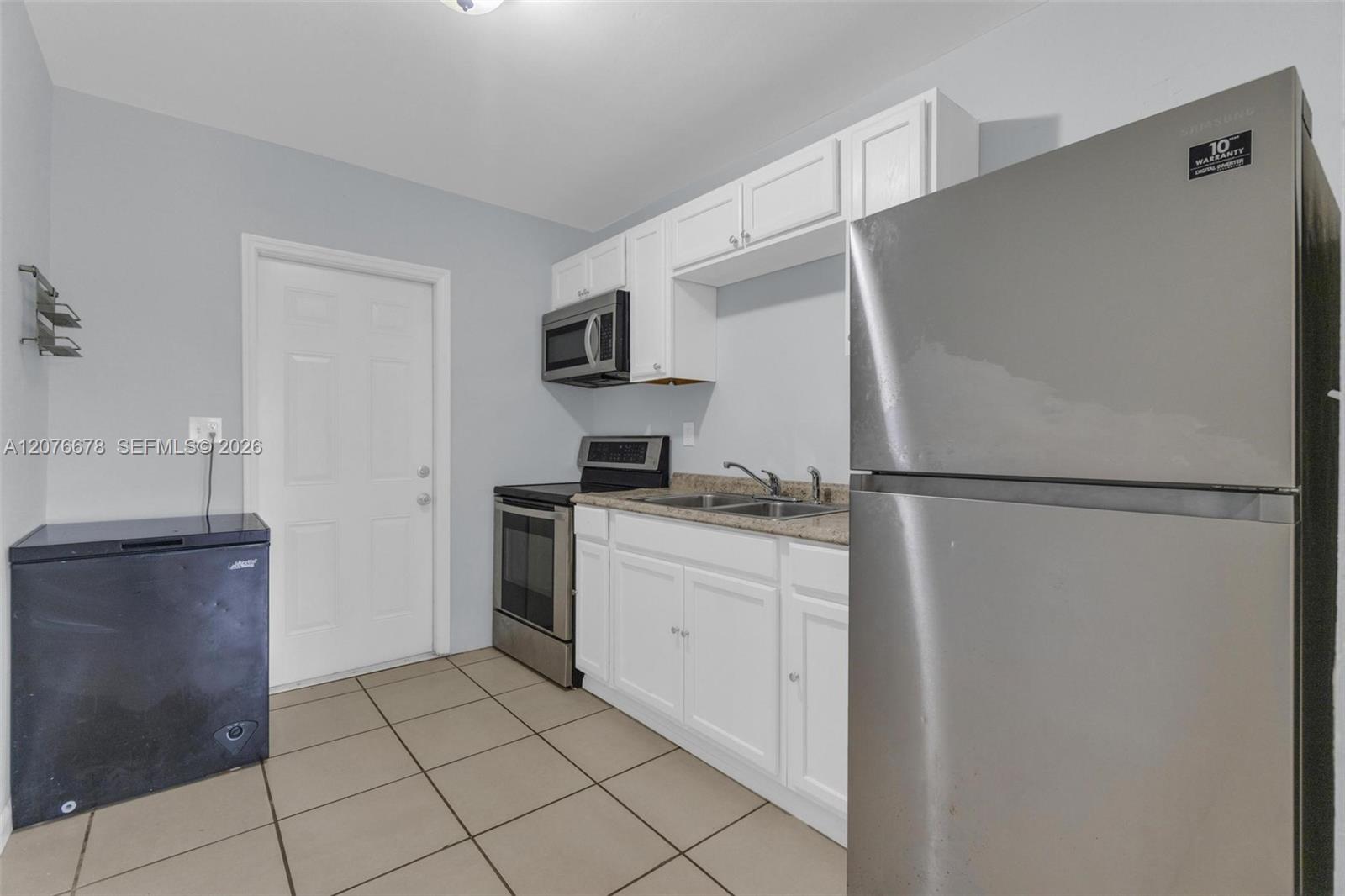 1430 NW 27th Ave # 2 — Photo 5