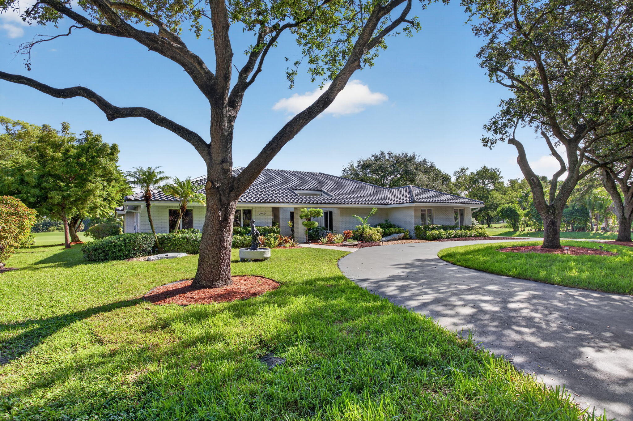 10971 NW 24TH Street — Photo 3