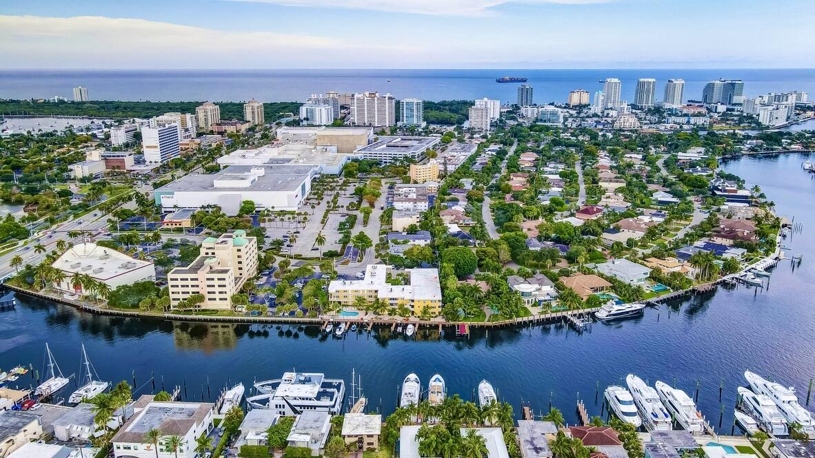 815 Middle River Drive # 106, Fort Lauderdale FL 33304