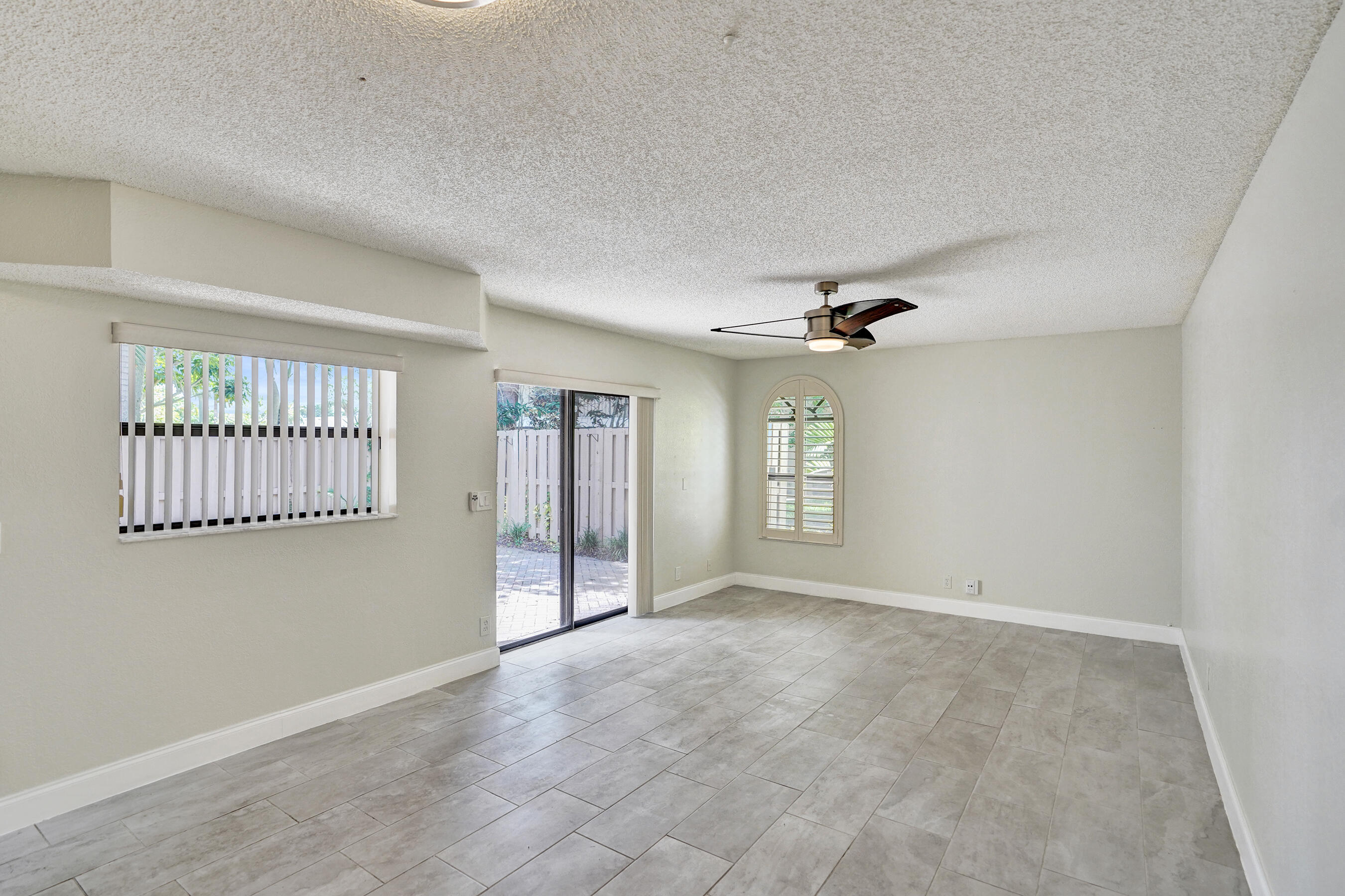 4260 Village Drive # D — Photo 4