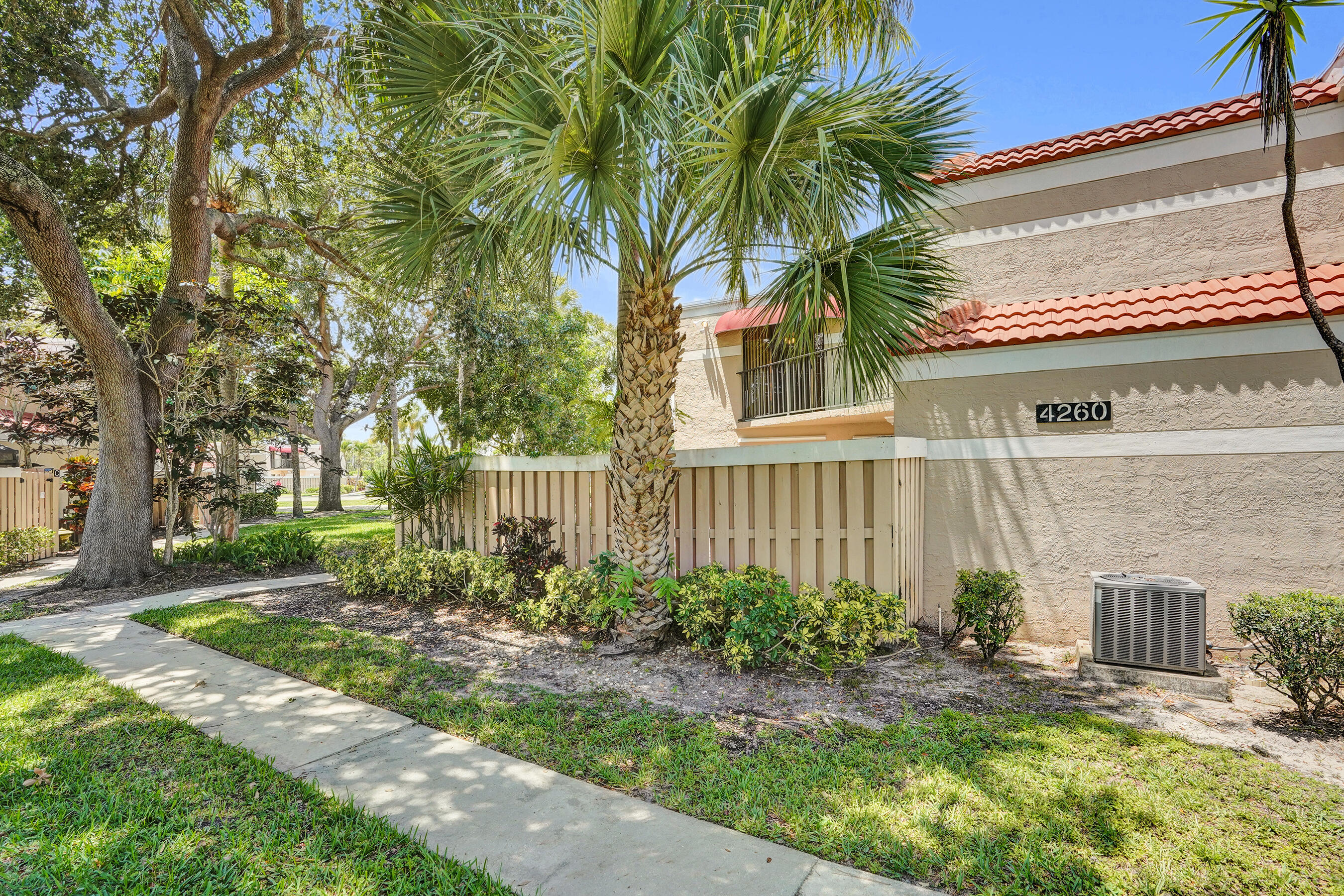 4260 Village Drive # D — Photo 2