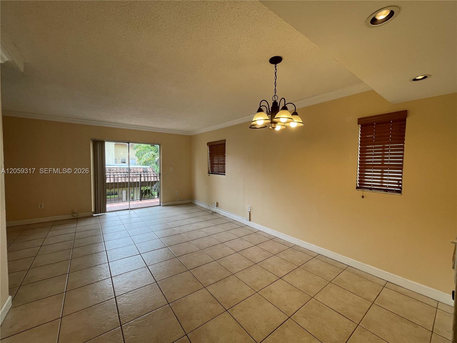 8600 SW 109th Ave # 220 — Photo 3