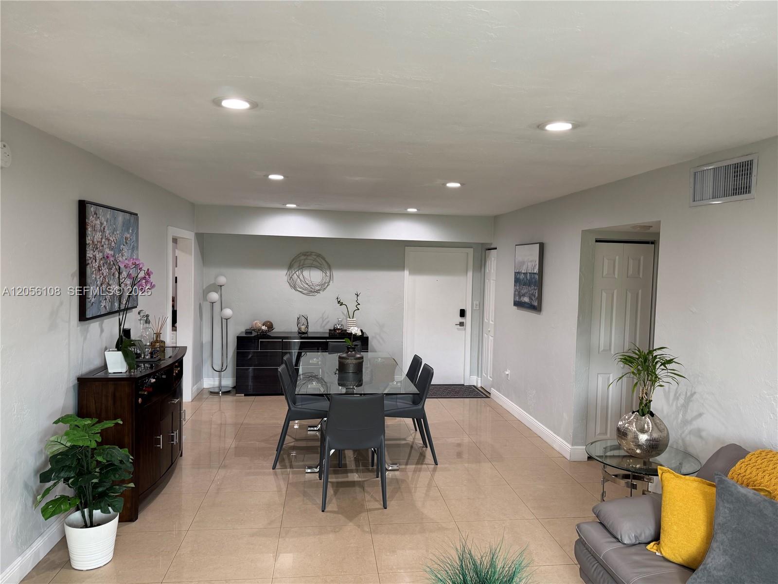 14036 SW 90th Ave — Photo 4