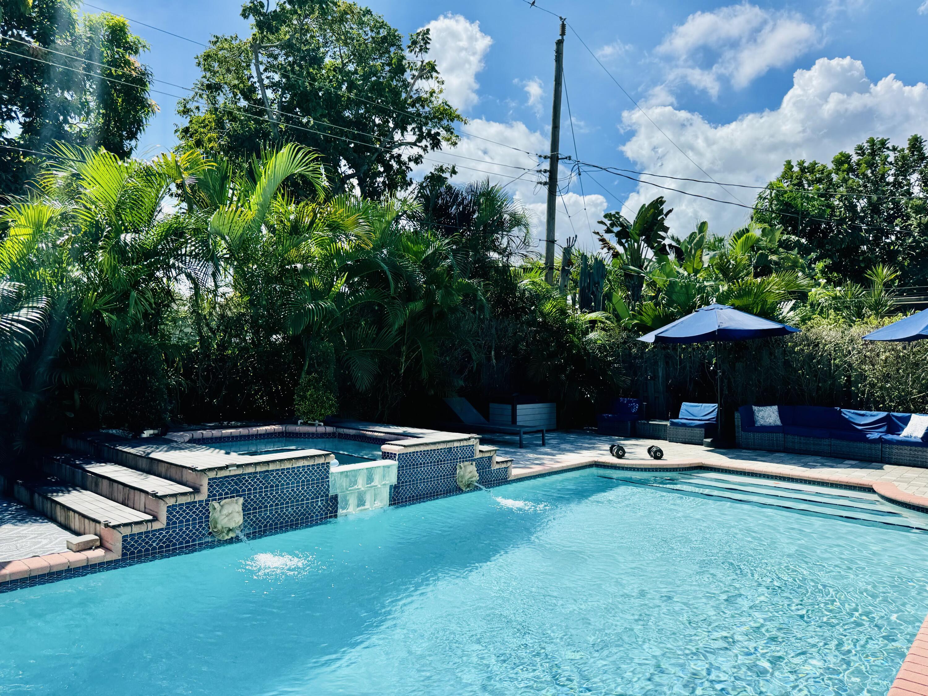 1728 NE 40th Street, Oakland Park FL 33334