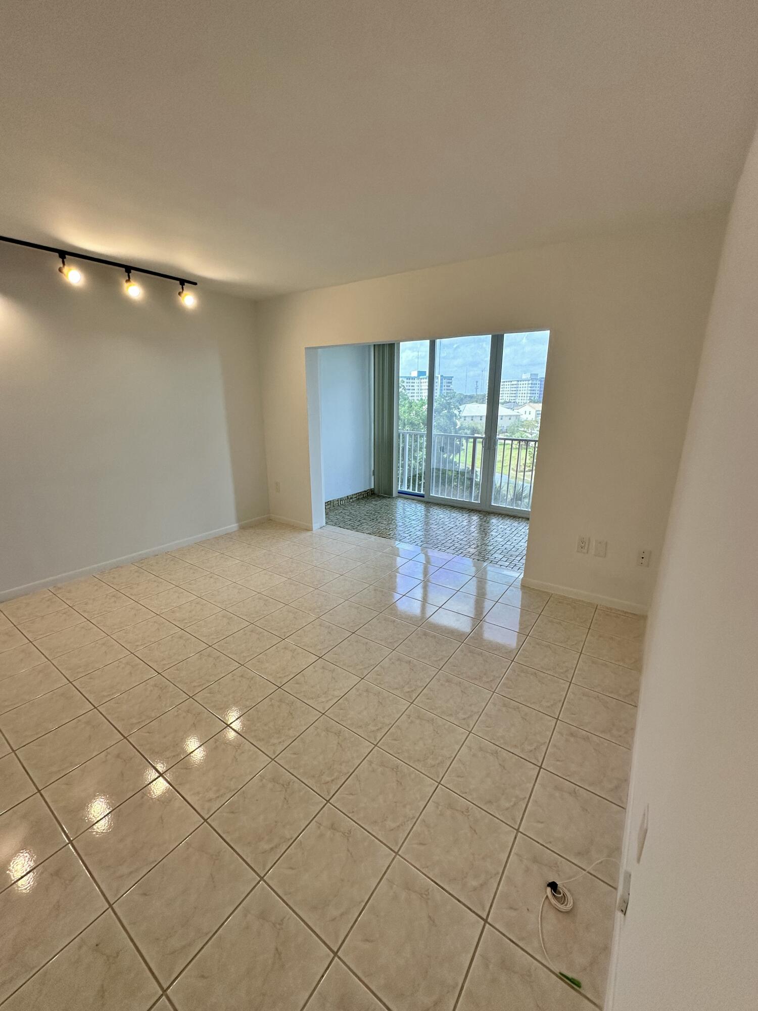 3850 Washington Street # 510, Hollywood FL 33021