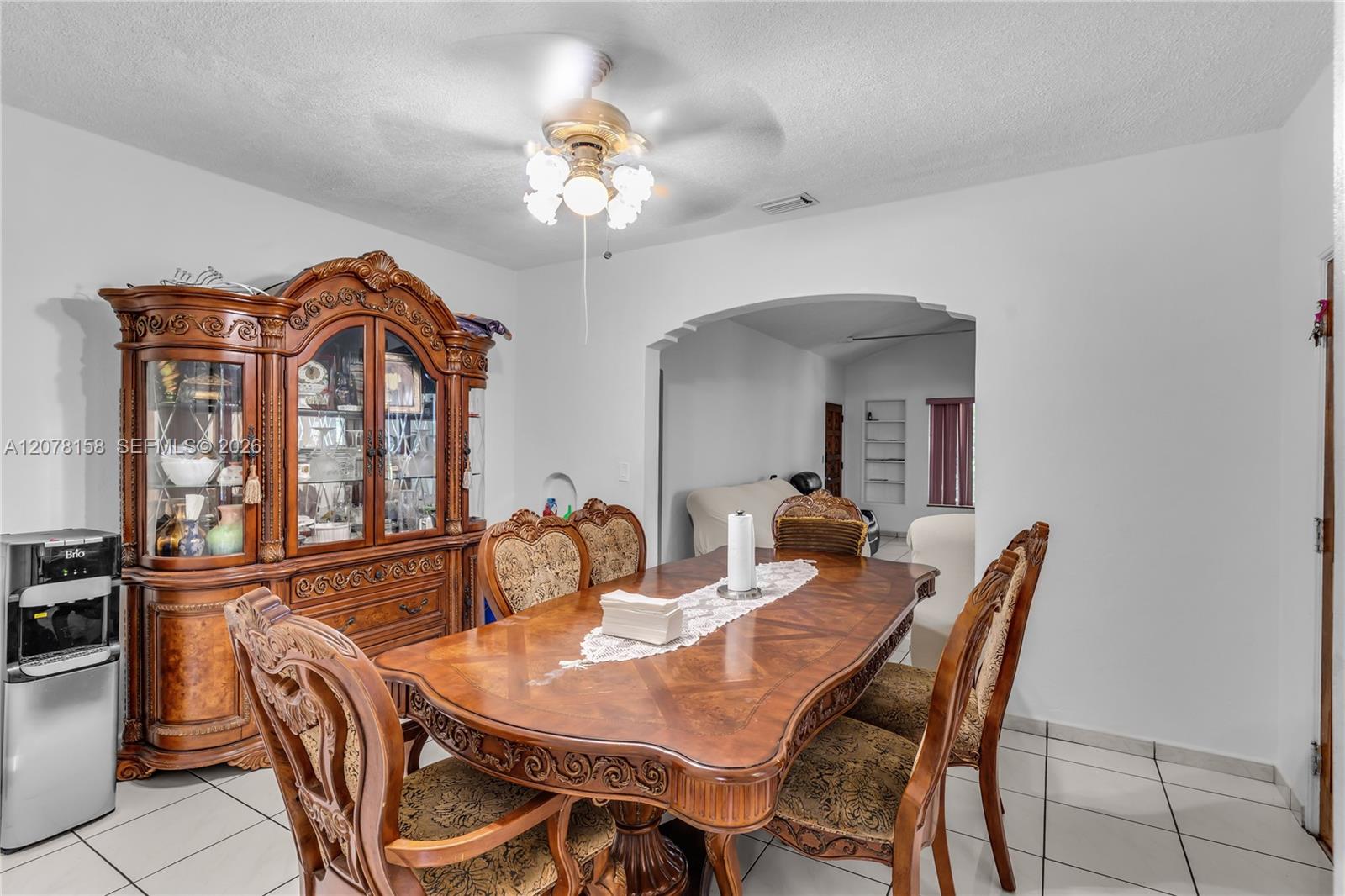 4727 NE 1st Ct — Photo 5