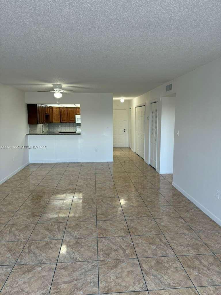 7000 NW 186th St # 226, Hialeah FL 33015