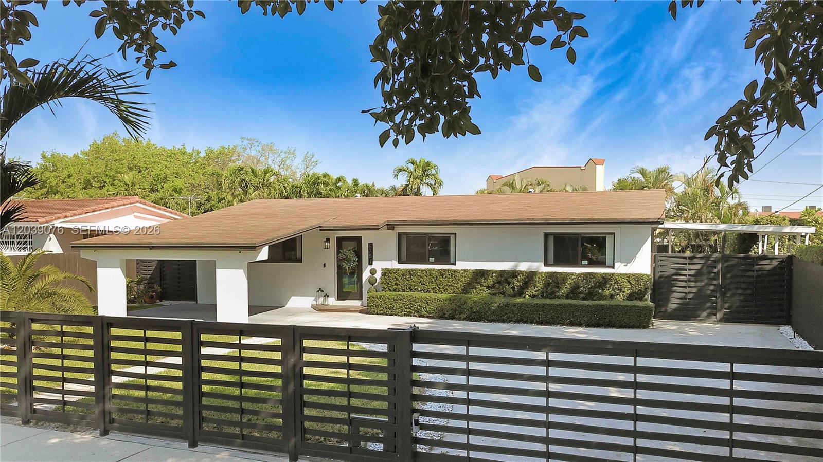 6751 SW 13th St, Miami FL 33144