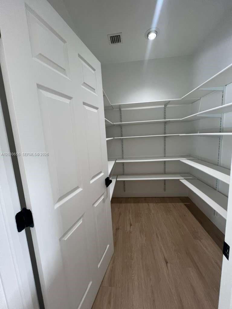 211 SW 29th Rd — Photo 5
