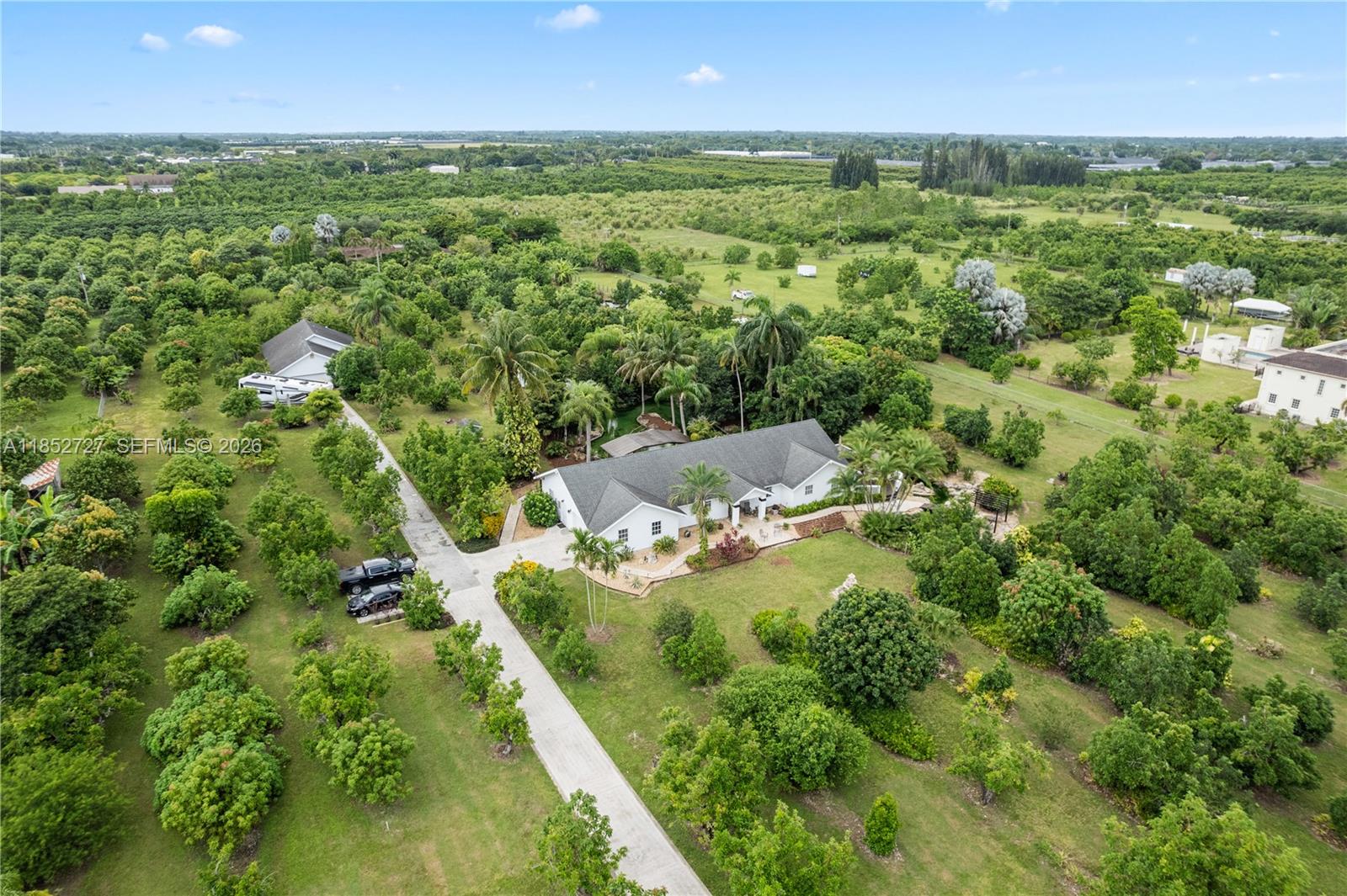 27800 SW 182nd Ave, Homestead FL 33031