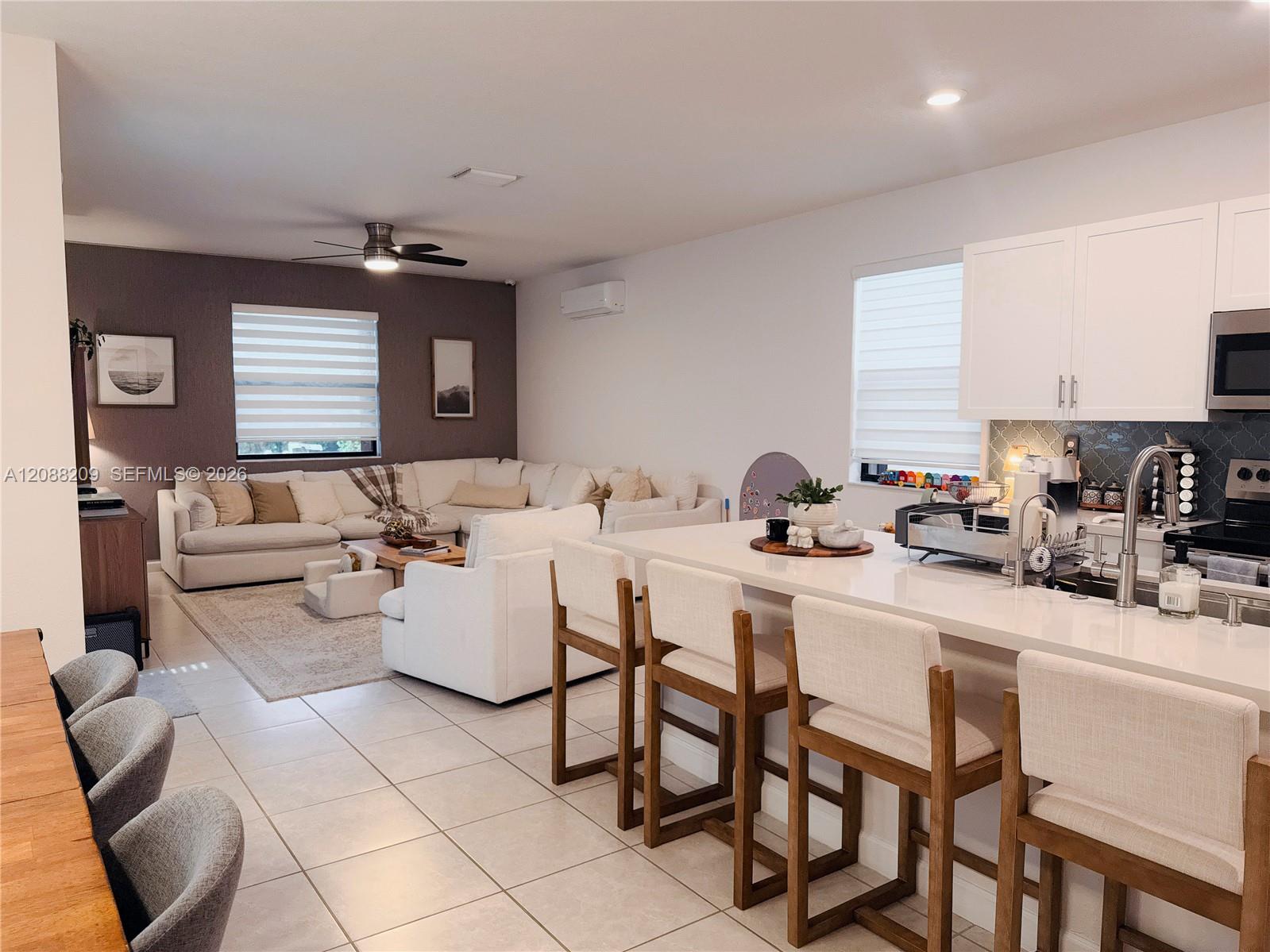 11014 W 35th Ln — Photo 3