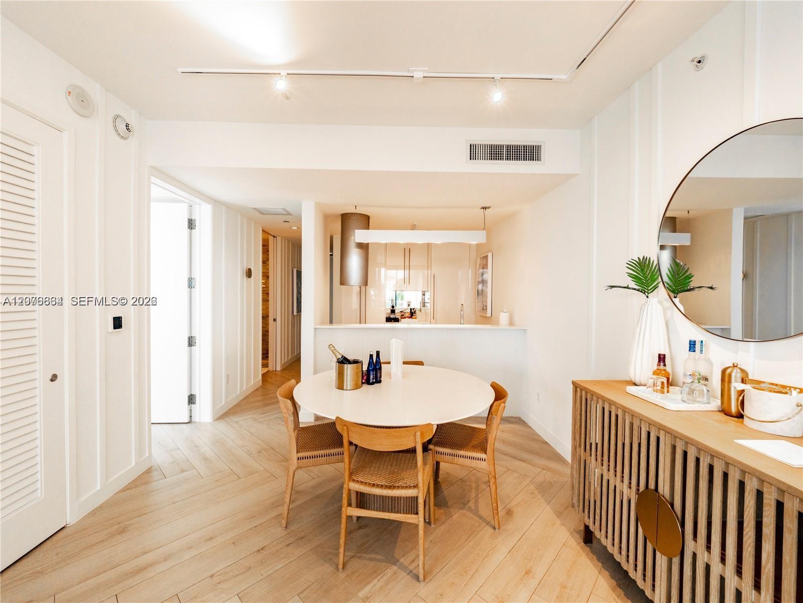 2201 Collins Ave # 428 — Photo 5