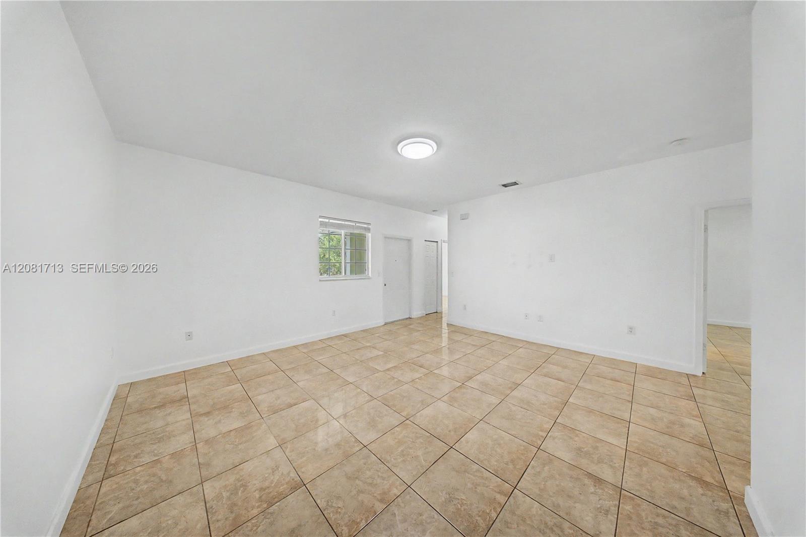 2630 NE 3rd Dr # 202 — Photo 4