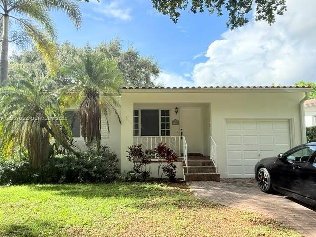 5760 SW 35th St, Miami FL 33155
