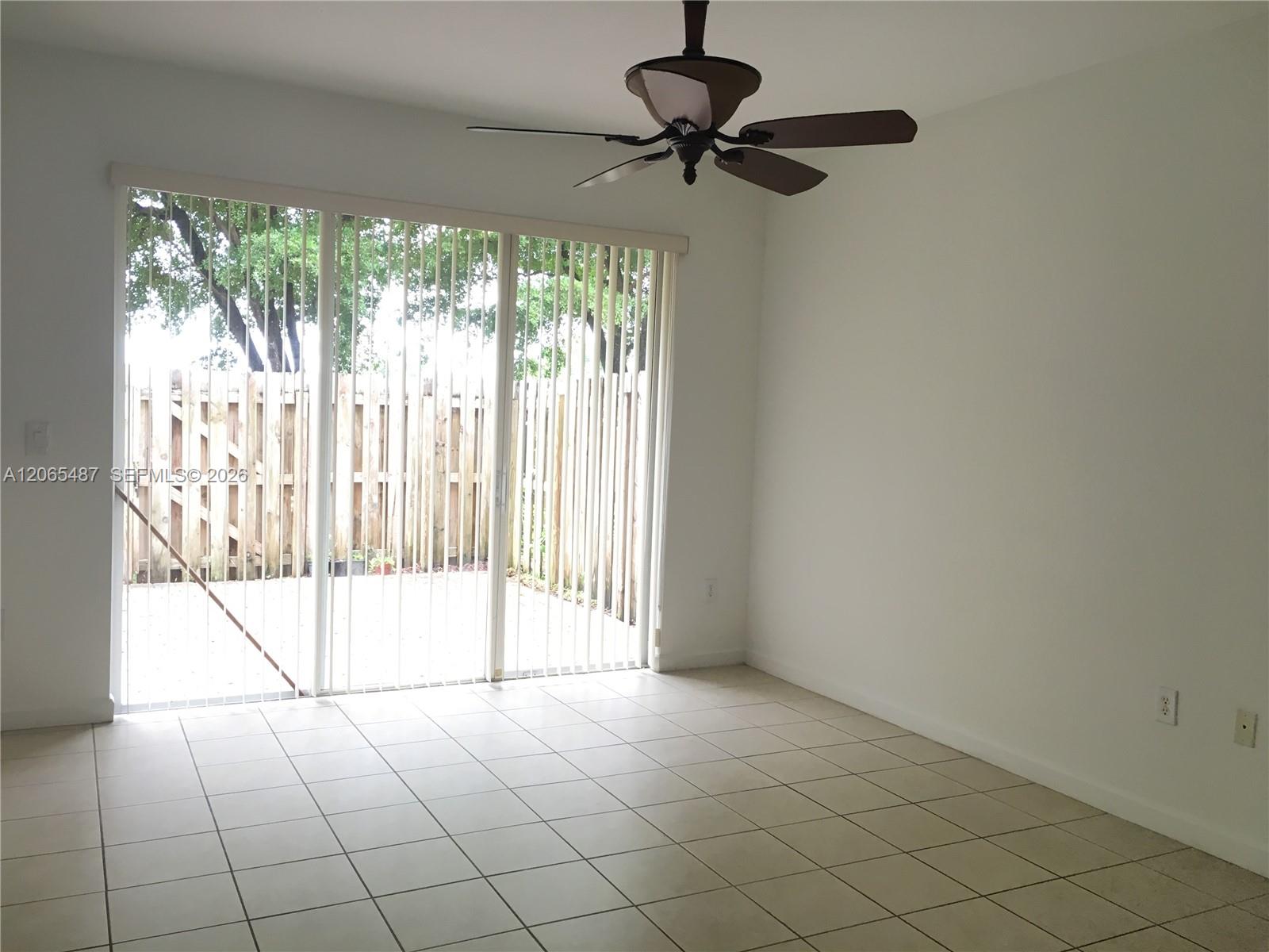 13211 SW 127th Ct — Photo 2