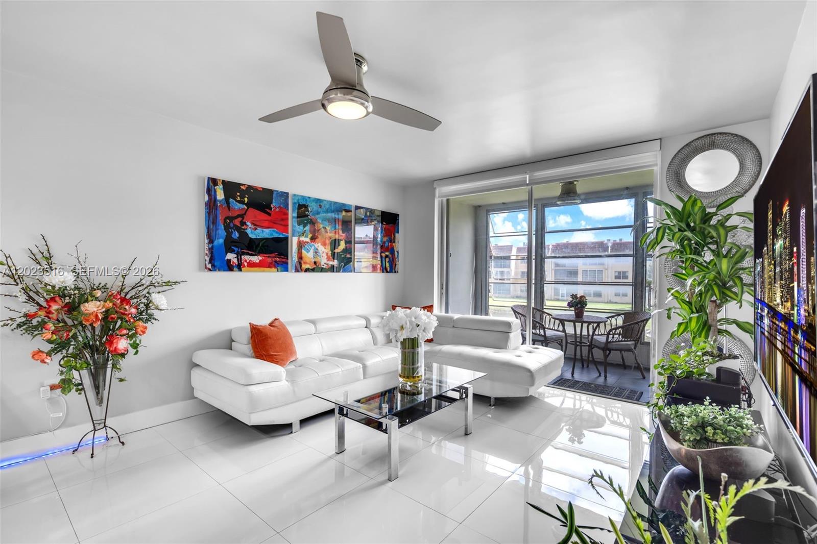 8881 Sunrise Lakes Blvd # 206 — Photo 5