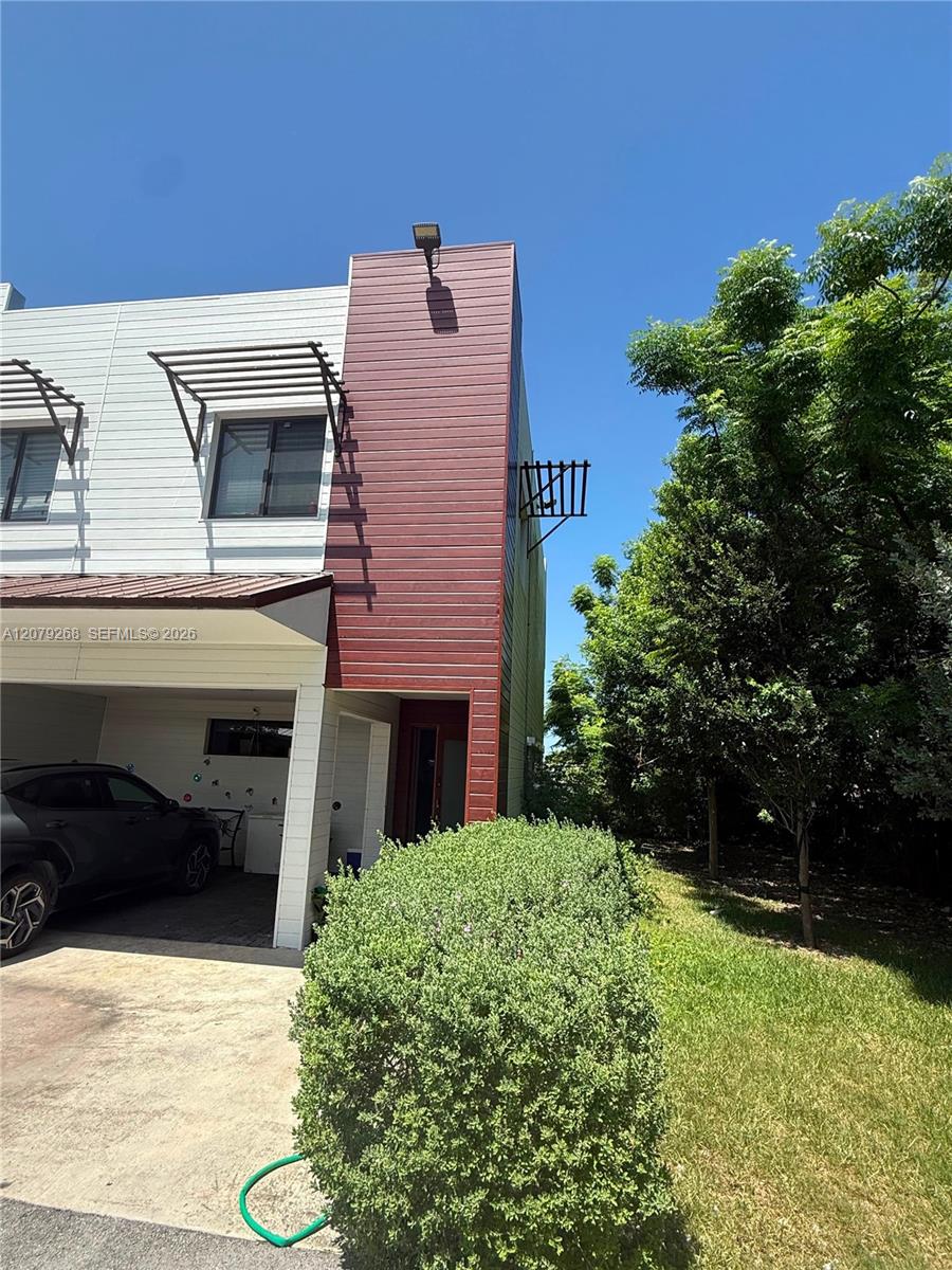916 NW 8th St # 6, Florida City FL 33034