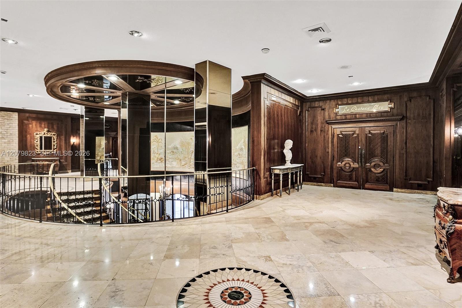 Mezzanine Lobby