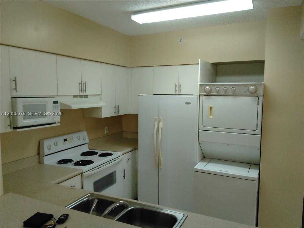 5091 NW 7 ST # 402 — Photo 5