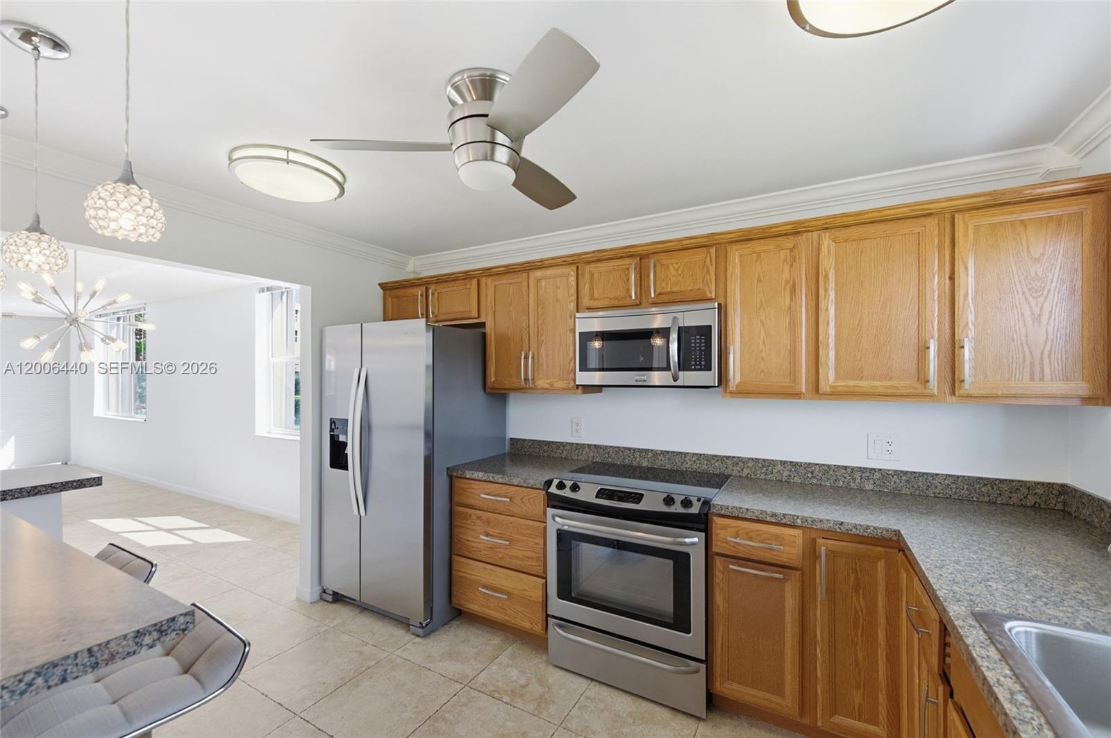 2000 S Federal Hwy # 109 — Photo 4