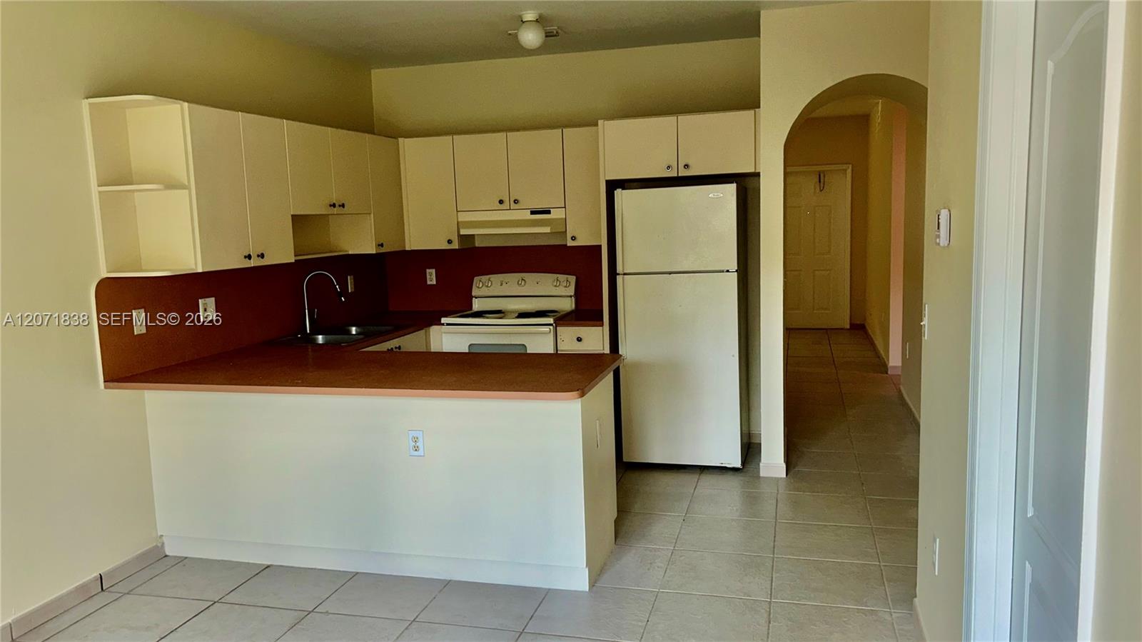1615 SW 3rd Ct — Photo 4
