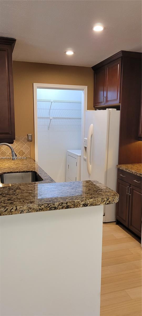 733 Riverside Dr # 1220 — Photo 5