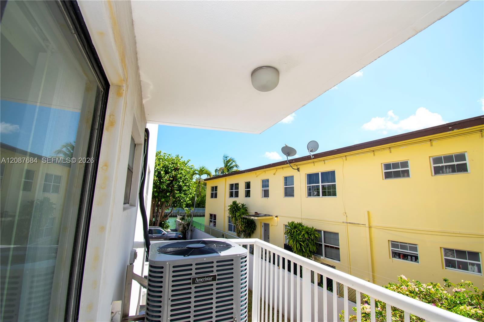 130 S Shore # 2F — Photo 4