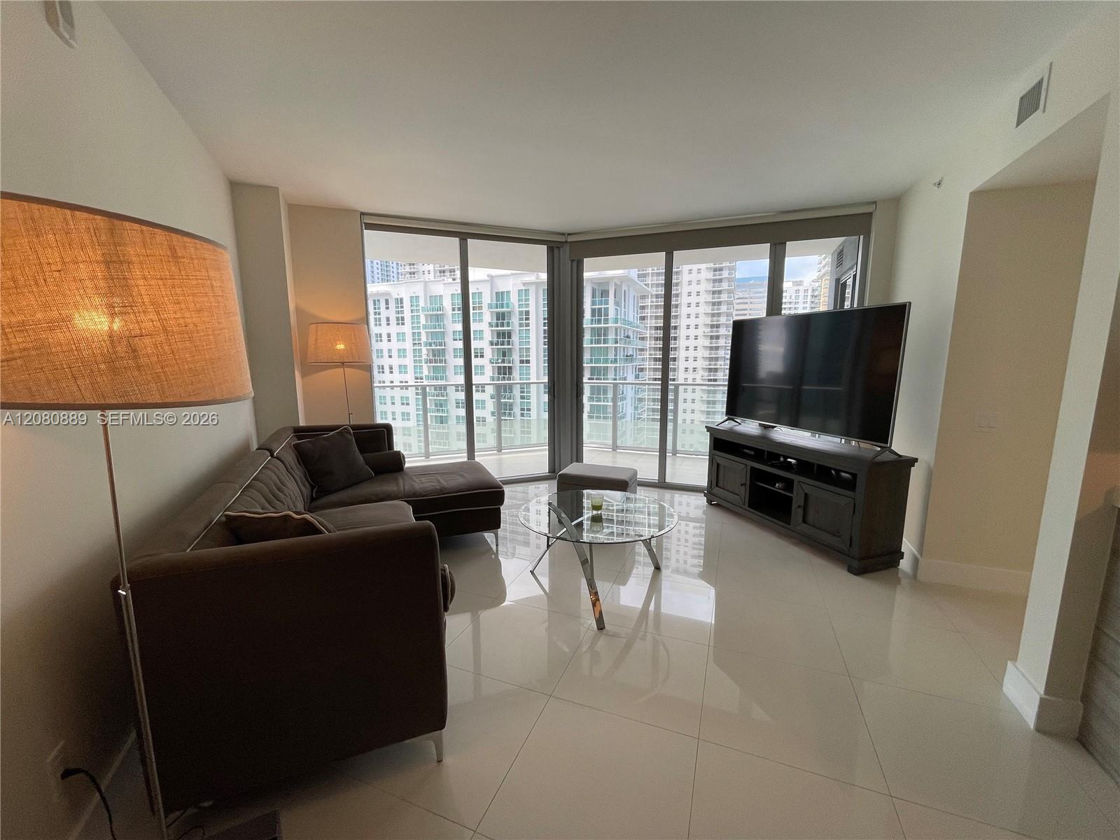1300 Brickell Bay Dr # 2010 — Photo 5