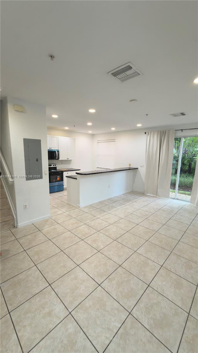 2851 W Prospect Rd # 1001 — Photo 4